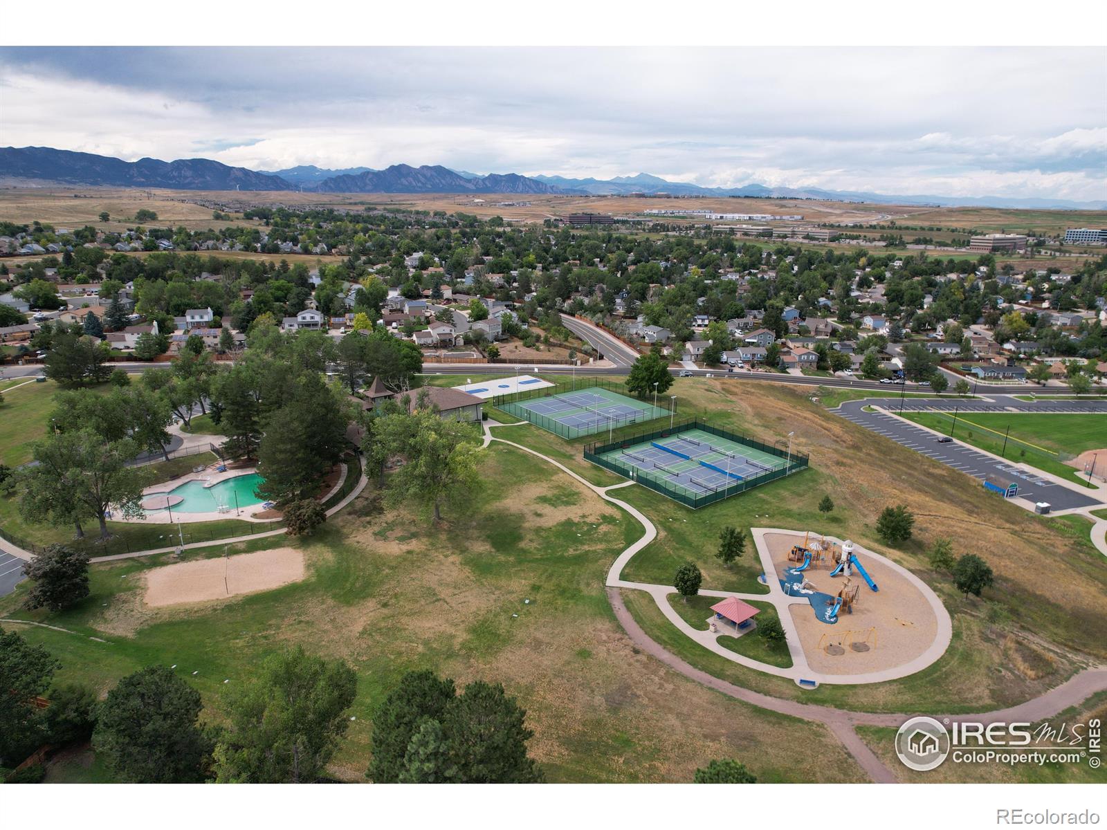 MLS Image #33 for 10661  countryside drive,broomfield, Colorado