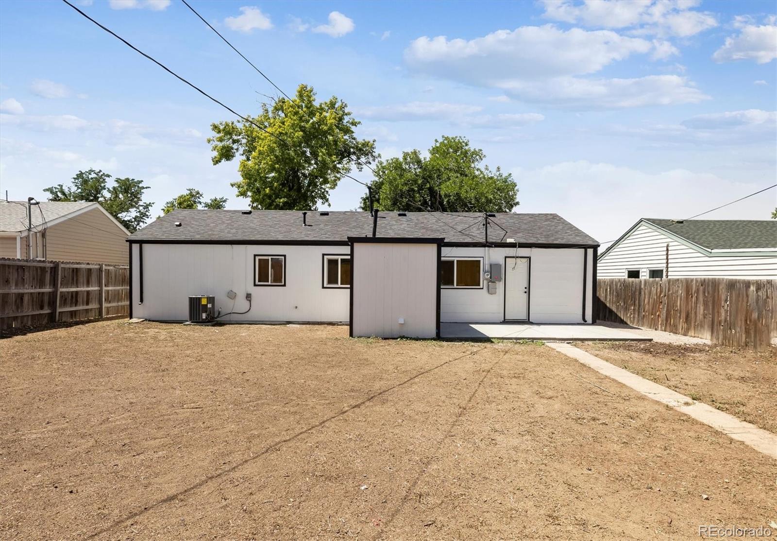 MLS Image #22 for 3012 s grape way,denver, Colorado