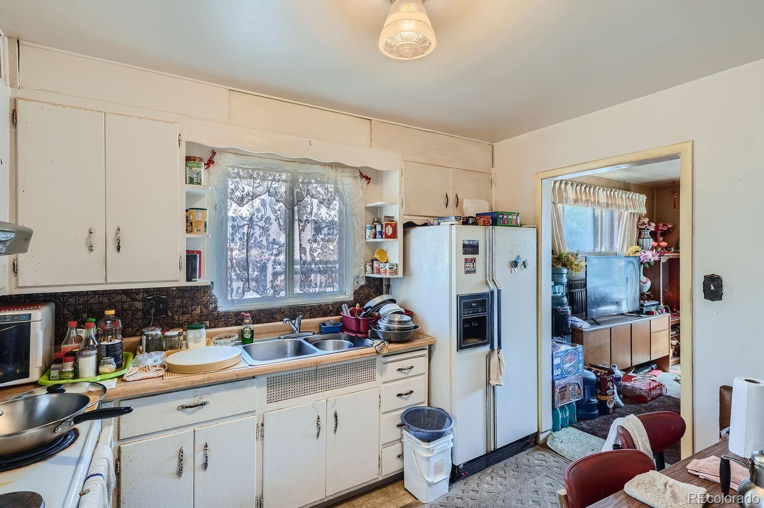 MLS Image #6 for 7061  larsh drive,denver, Colorado