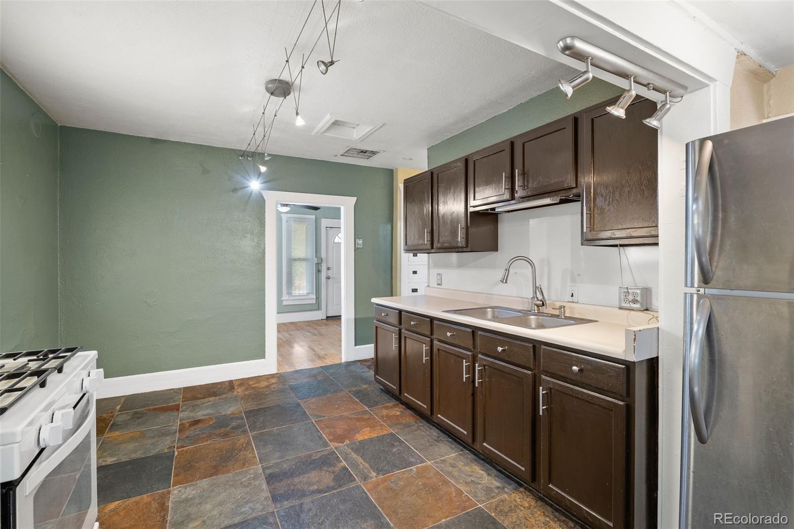 MLS Image #13 for 720  raleigh street,denver, Colorado