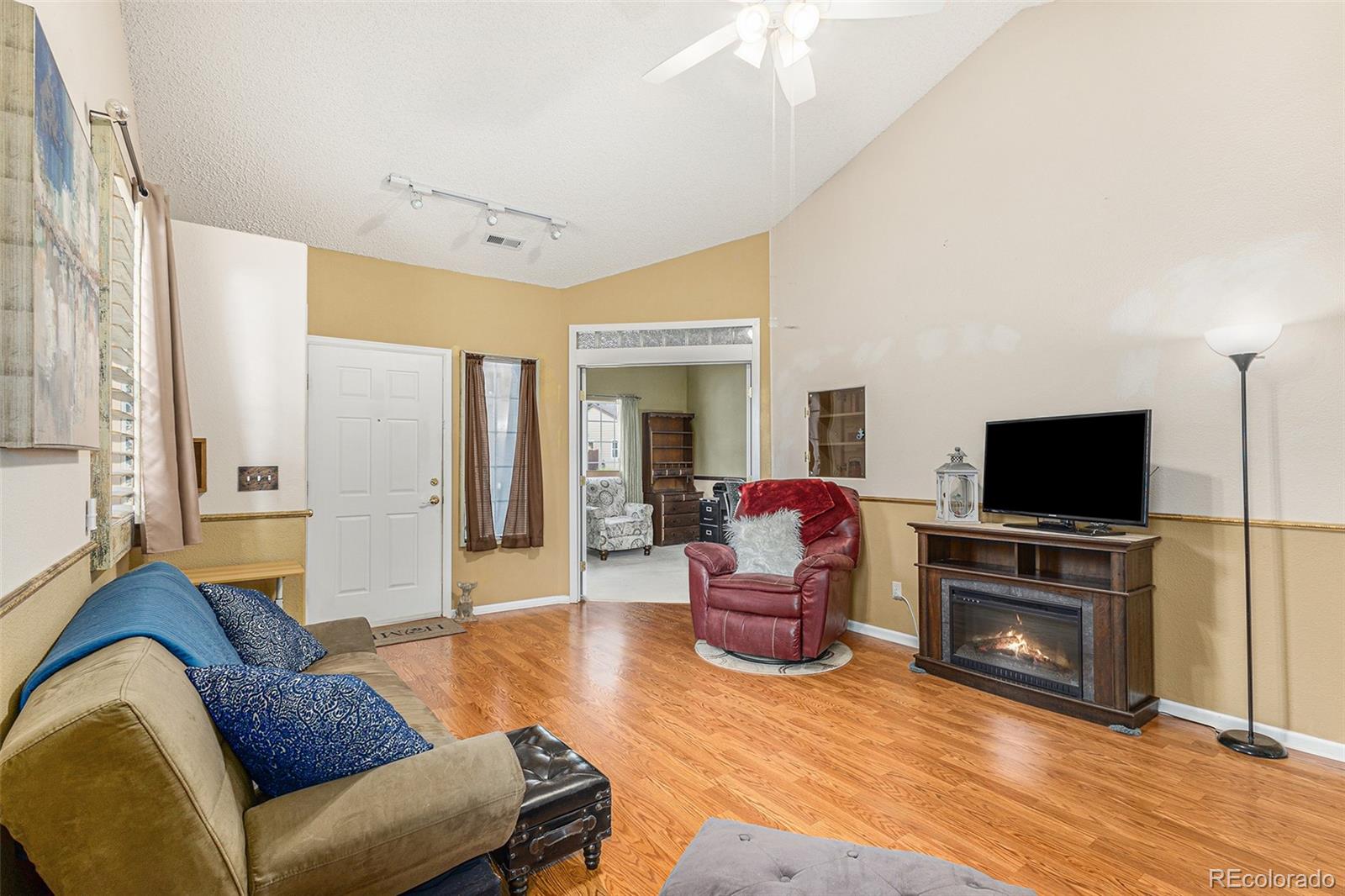 MLS Image #2 for 7111  bonnie brae lane,colorado springs, Colorado