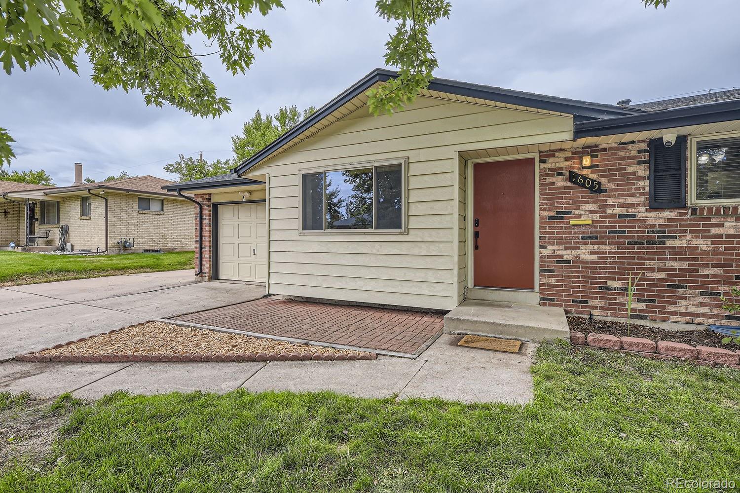 MLS Image #3 for 1605 s cape street,lakewood, Colorado