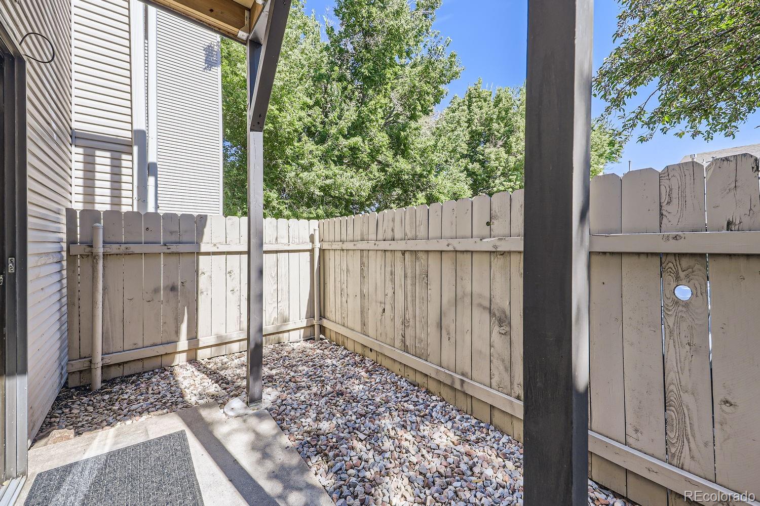 MLS Image #10 for 3550 s harlan street,denver, Colorado