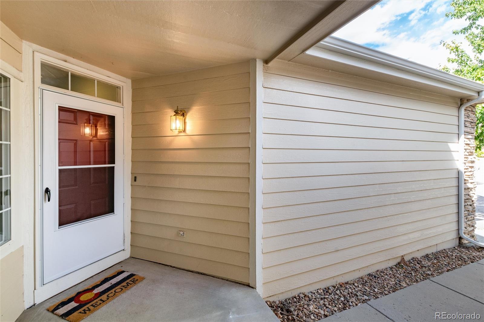 MLS Image #4 for 9082 w phillips drive,littleton, Colorado