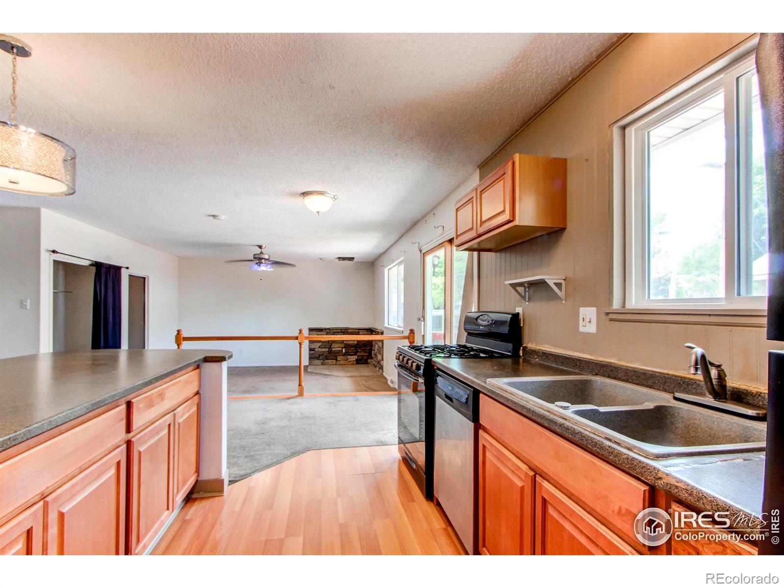 MLS Image #13 for 821 e 57th street,loveland, Colorado