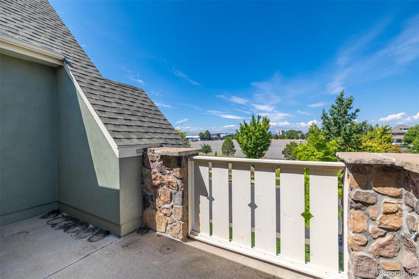 MLS Image #32 for 2290  akron court,denver, Colorado