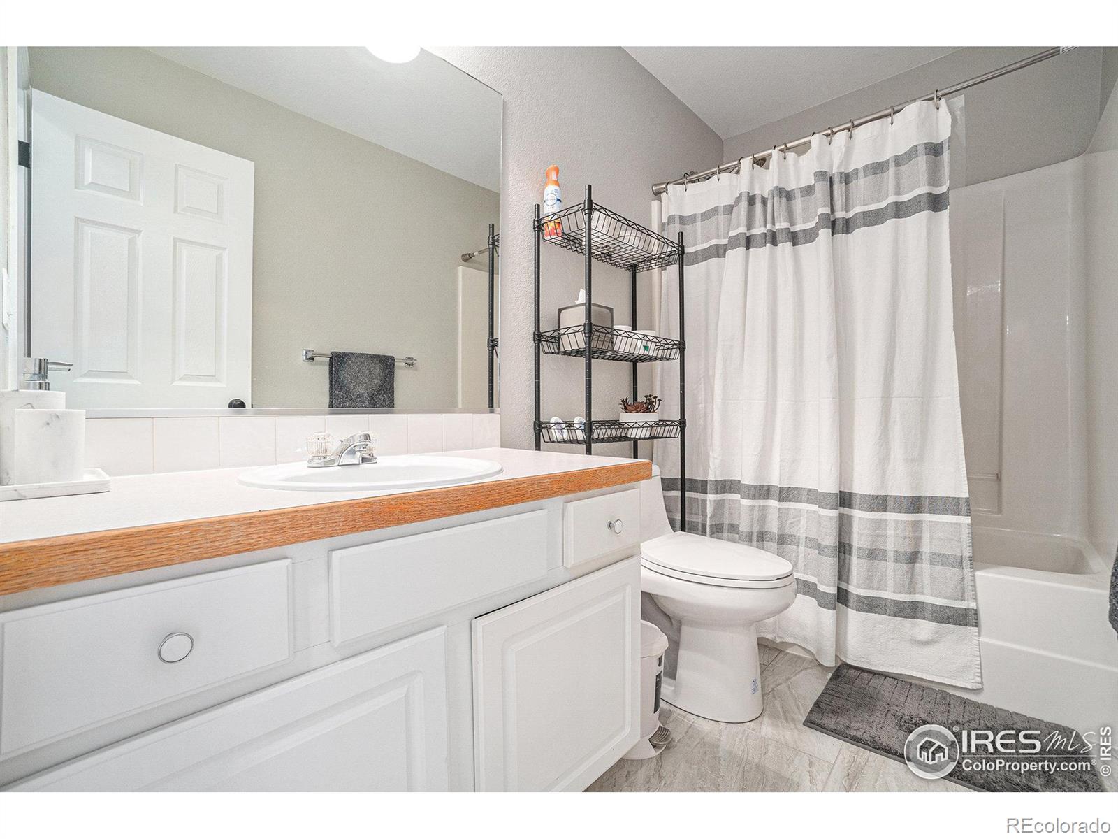 MLS Image #10 for 142  settlers drive,eaton, Colorado