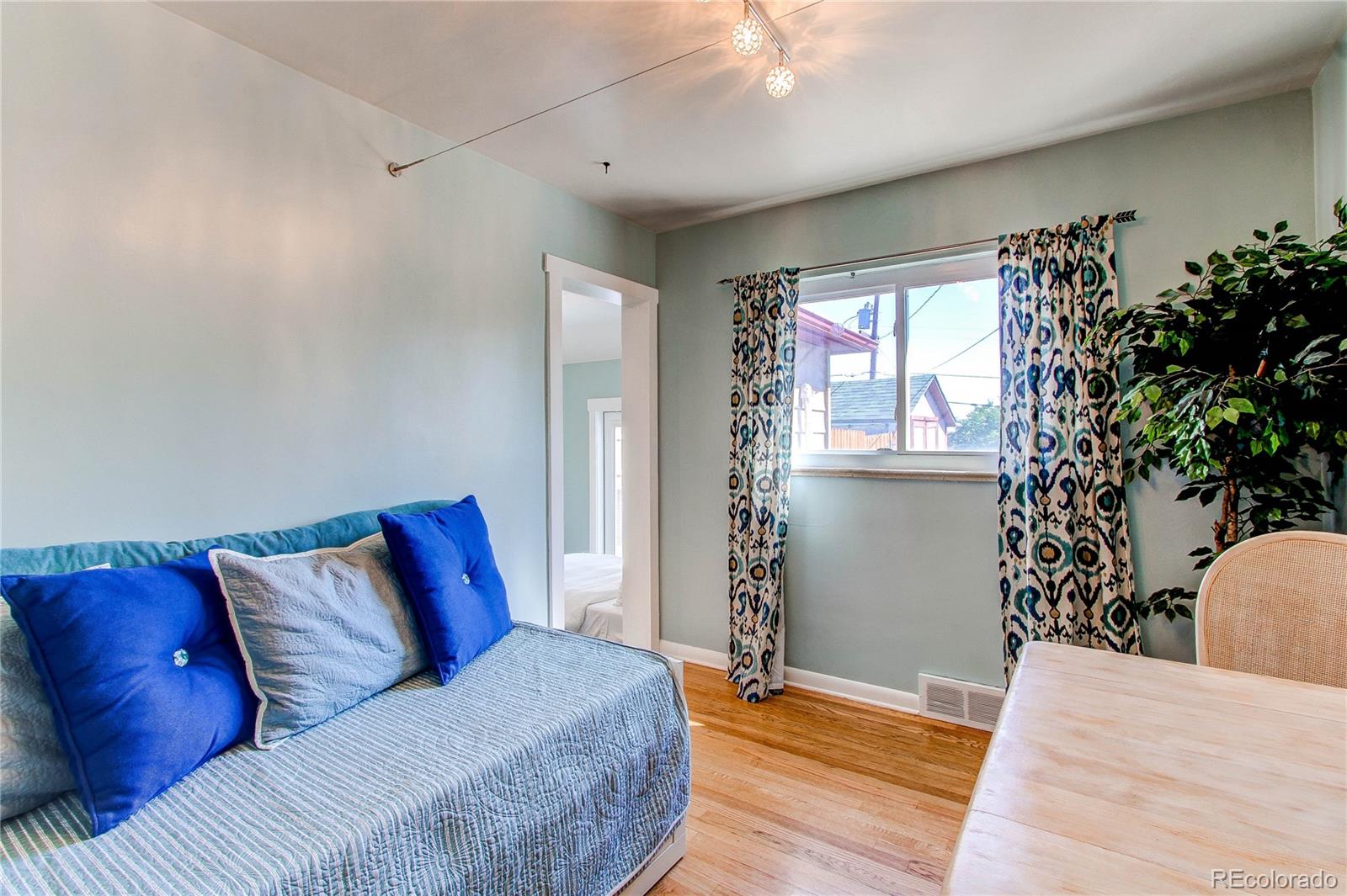 MLS Image #23 for 778 s osage street,denver, Colorado