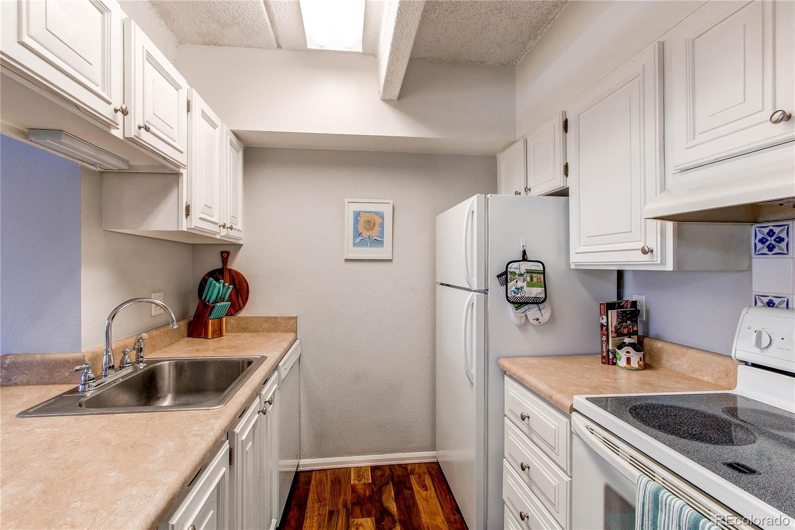 MLS Image #5 for 777 n washington street,denver, Colorado