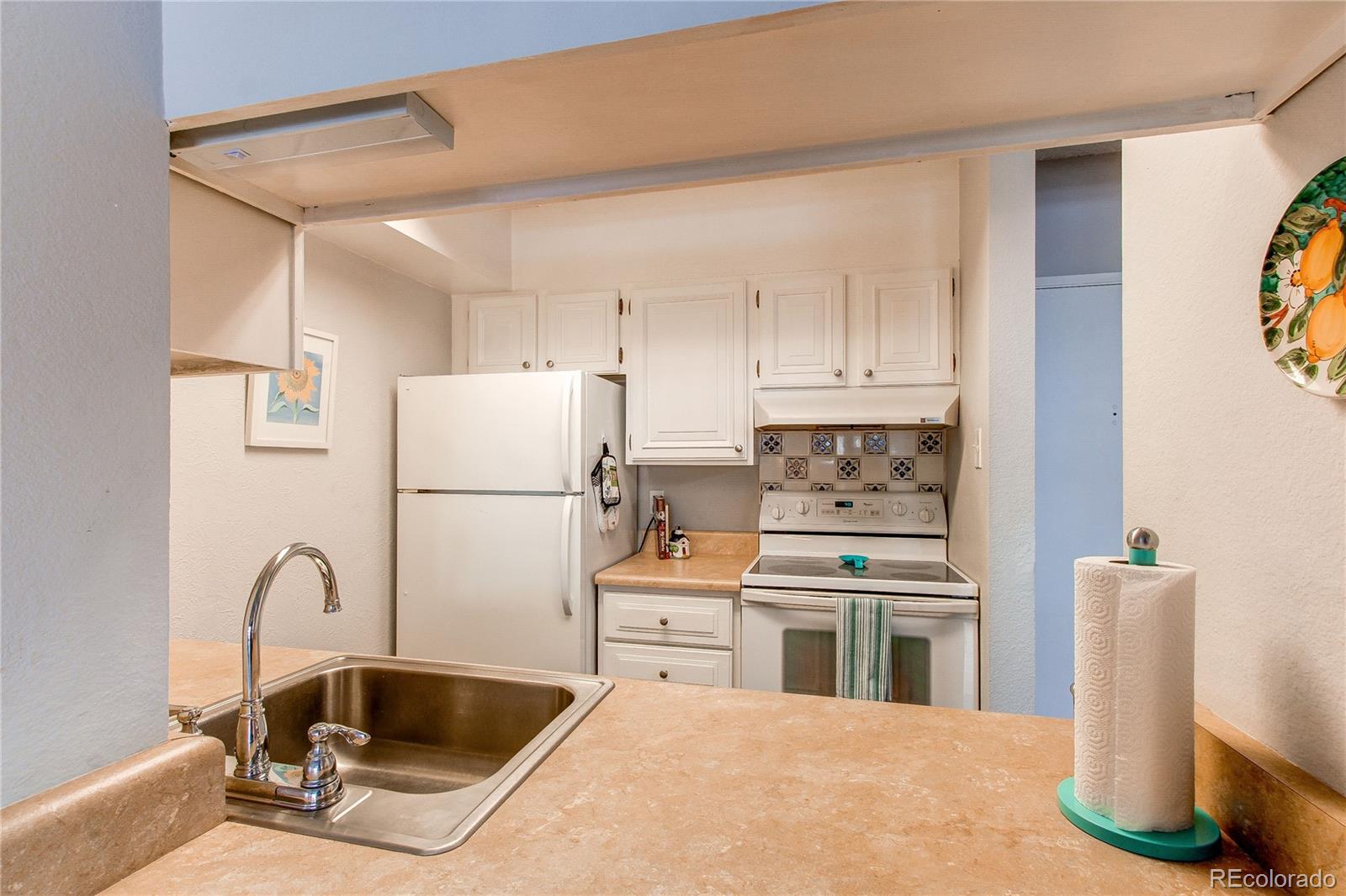 MLS Image #7 for 777 n washington street,denver, Colorado