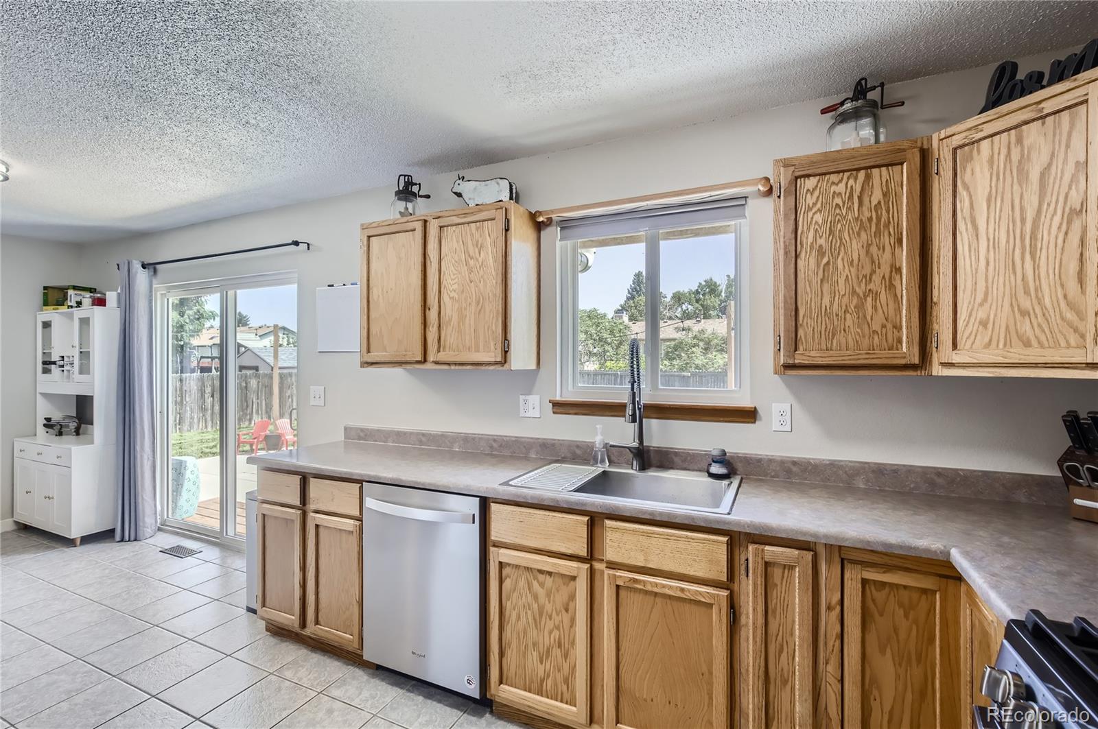 MLS Image #10 for 512  ash avenue,ault, Colorado