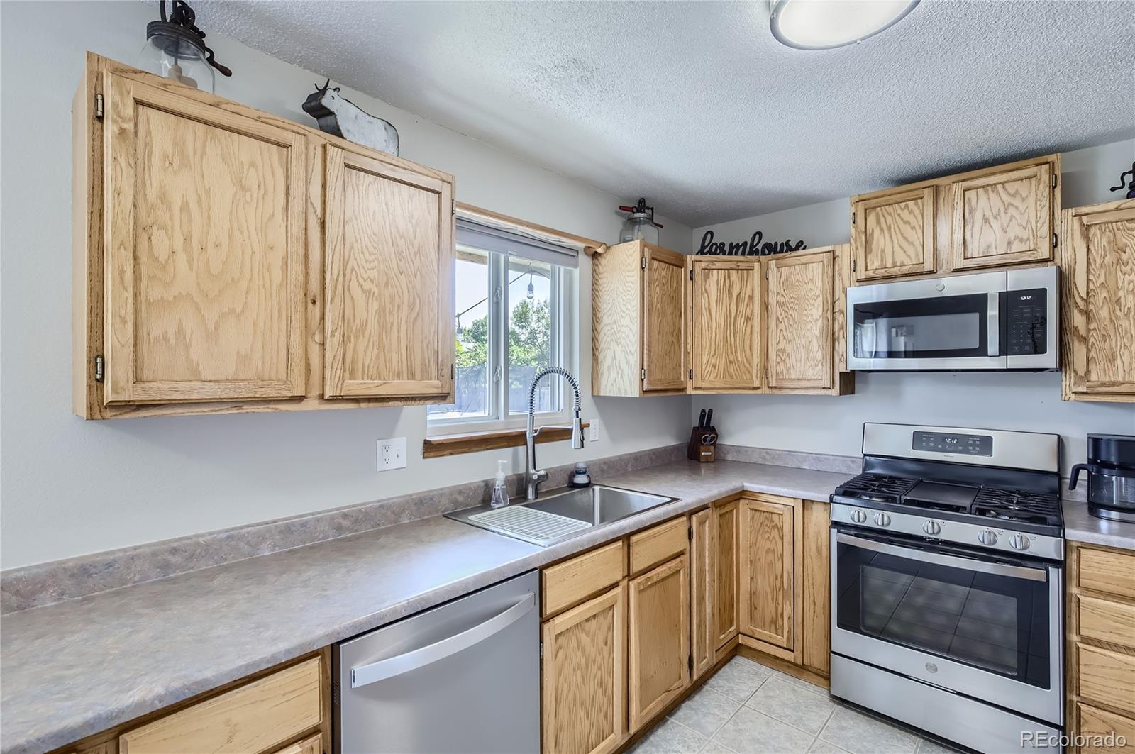 MLS Image #11 for 512  ash avenue,ault, Colorado