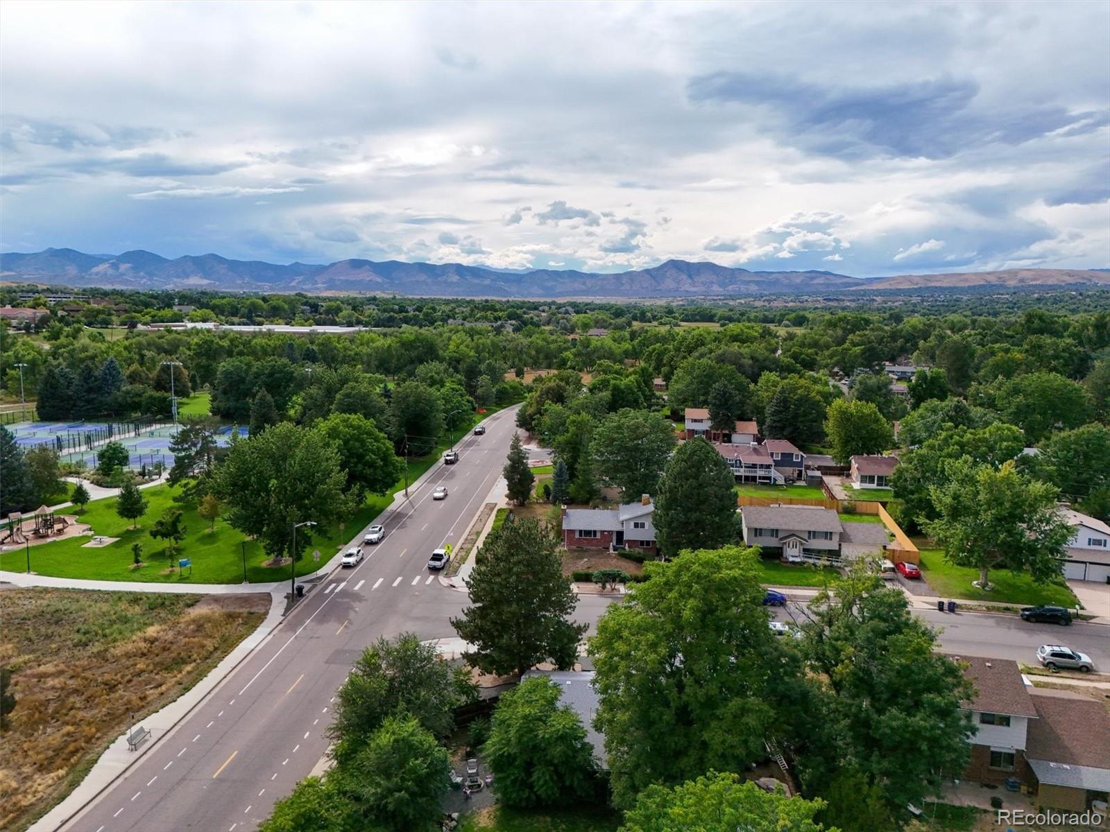 MLS Image #40 for 3090 s reed street,denver, Colorado