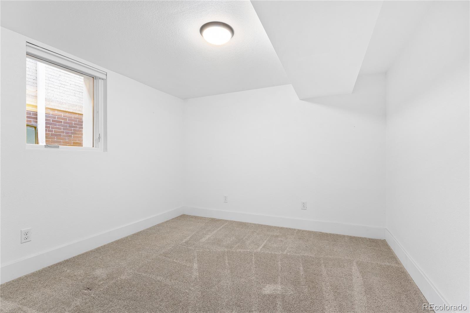 MLS Image #28 for 486 s corona street,denver, Colorado