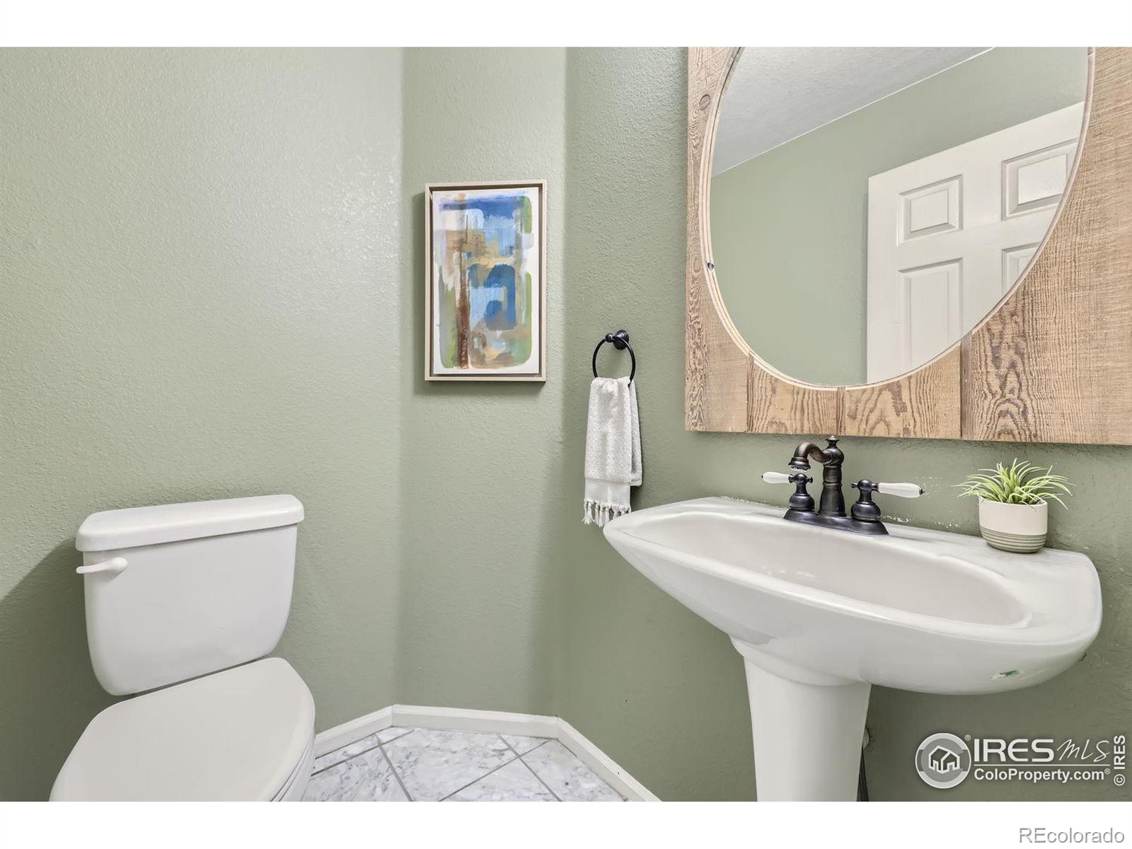 MLS Image #17 for 2827 e 109th avenue,northglenn, Colorado