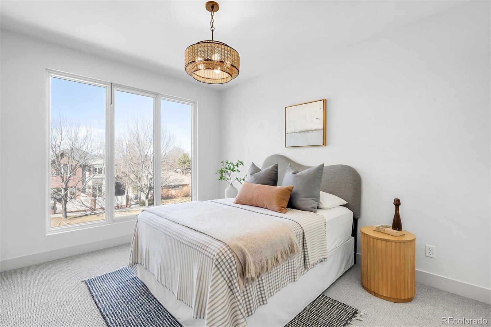 MLS Image #31 for 556  monroe street,denver, Colorado