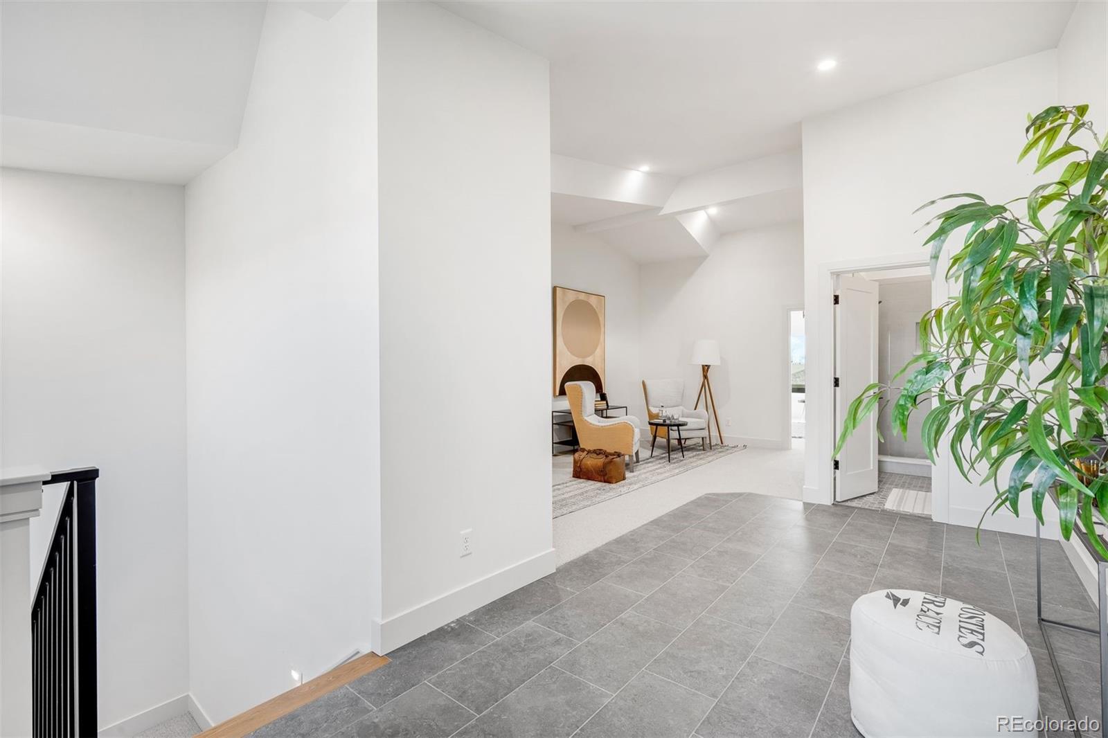MLS Image #36 for 556  monroe street,denver, Colorado