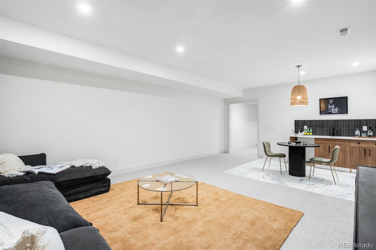 MLS Image #42 for 556  monroe street,denver, Colorado