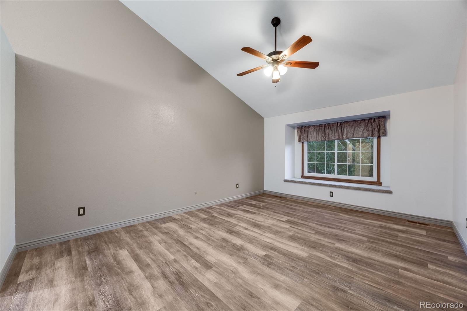 MLS Image #14 for 4835 s fraser street,aurora, Colorado