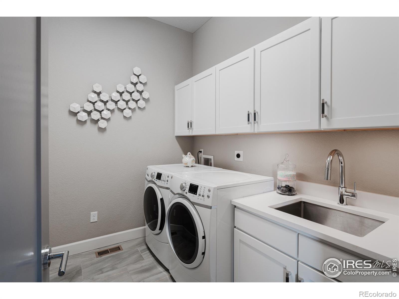 MLS Image #29 for 16171  mount oso place,broomfield, Colorado