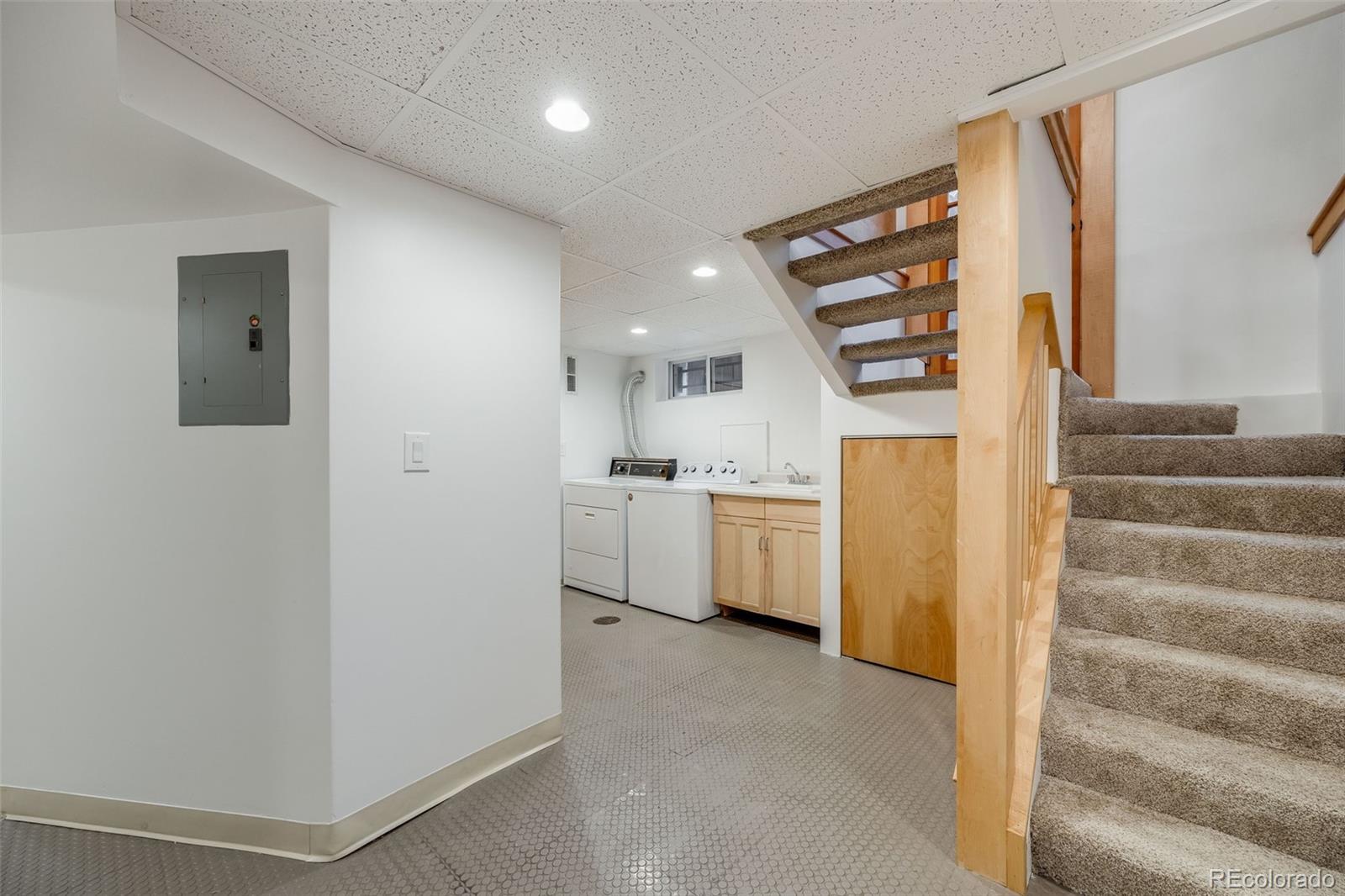 MLS Image #18 for 1419 e virginia avenue,denver, Colorado