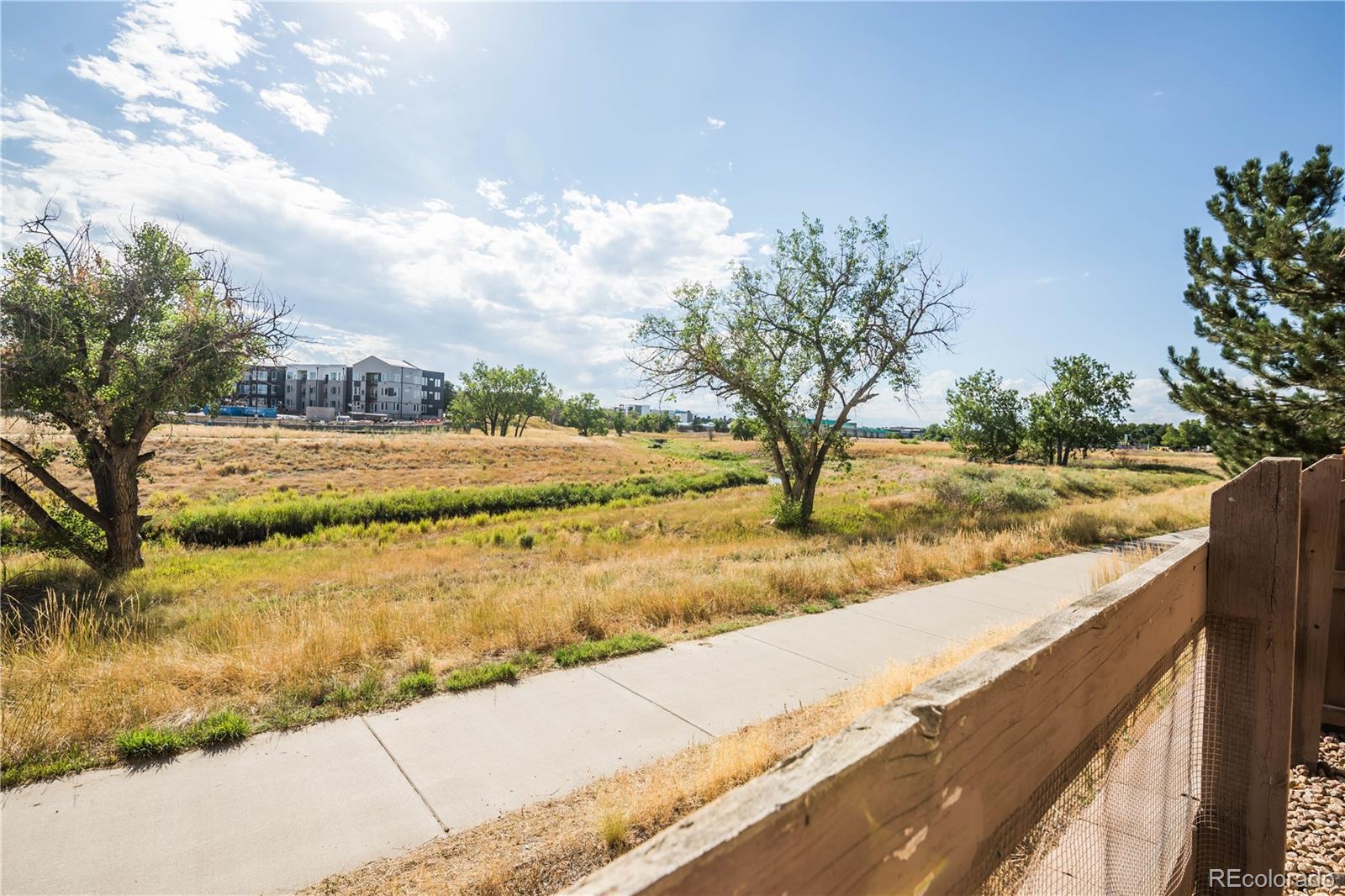 MLS Image #38 for 361  granby way,aurora, Colorado