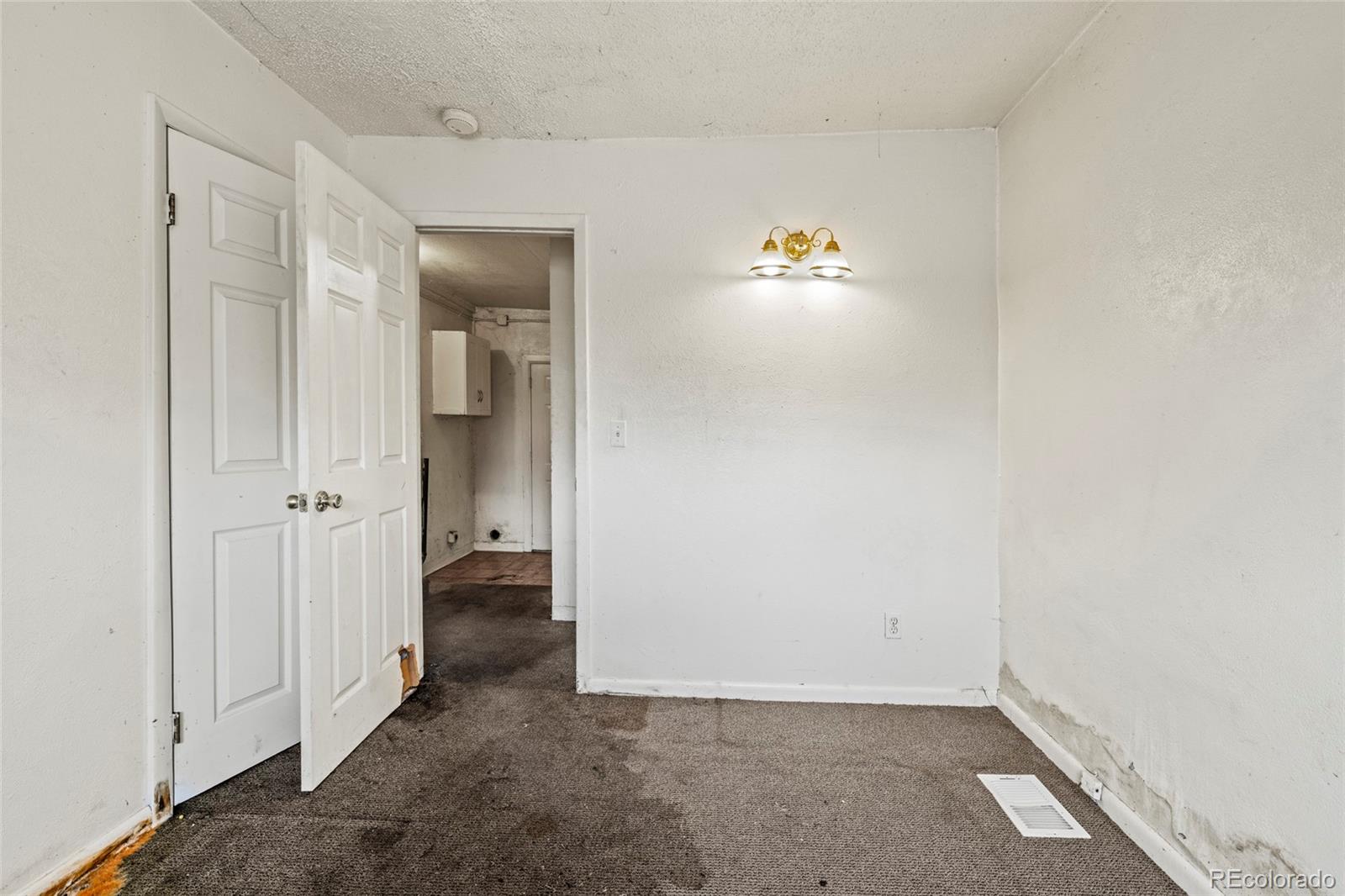 MLS Image #11 for 1023  grove street,denver, Colorado