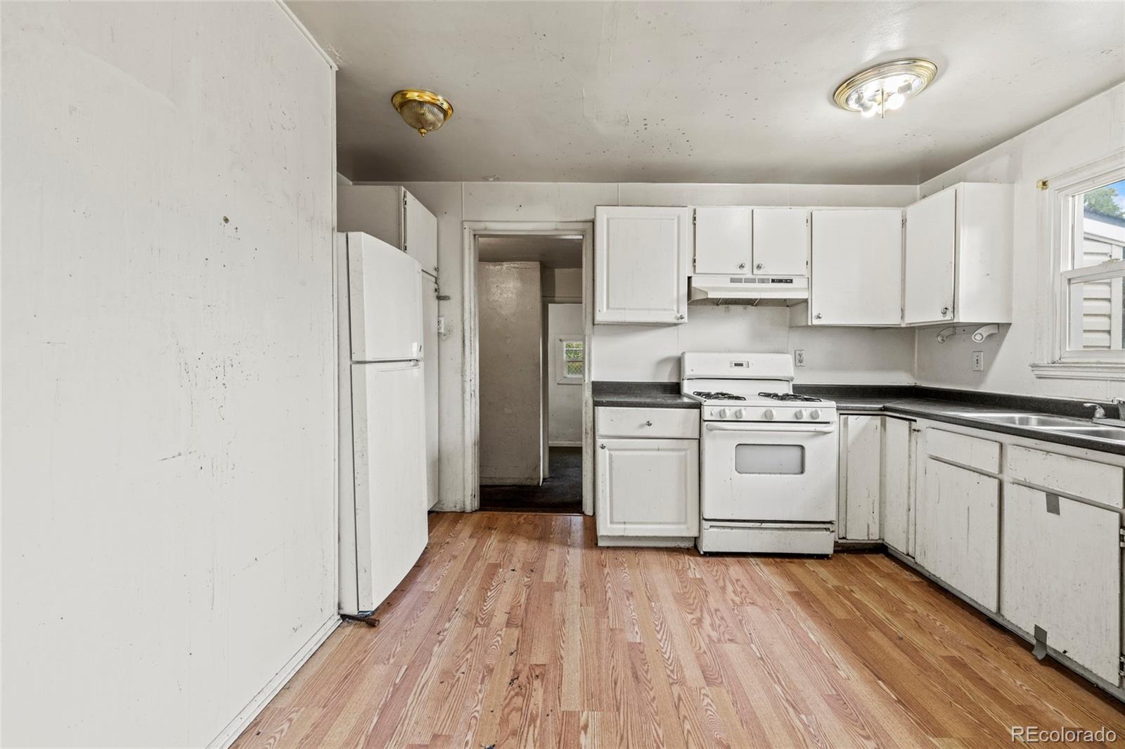 MLS Image #4 for 1023  grove street,denver, Colorado