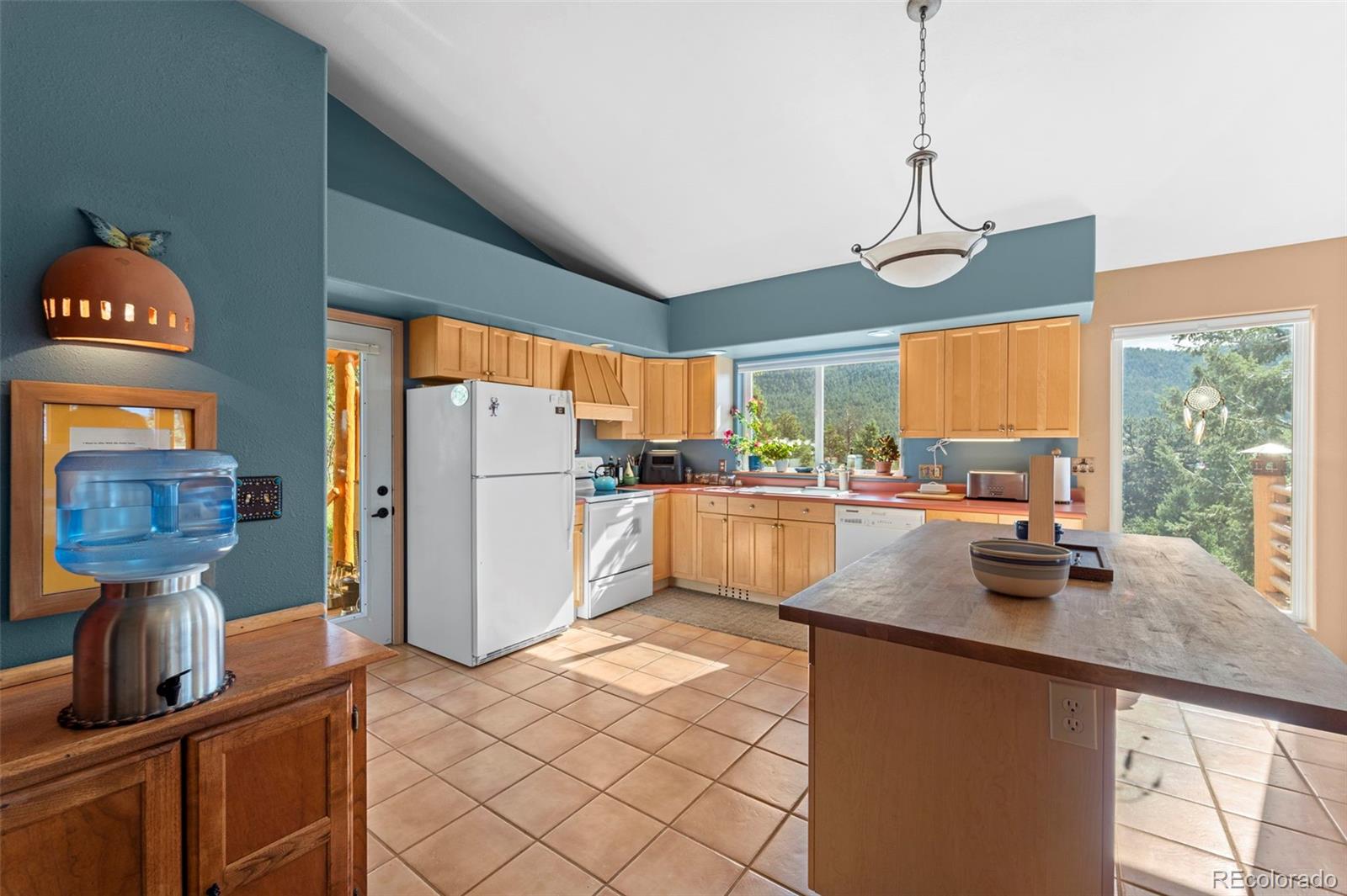 MLS Image #14 for 322 e bowman avenue,woodland park, Colorado