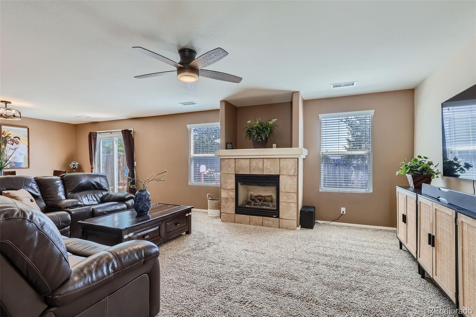 MLS Image #4 for 13852  linden court,thornton, Colorado