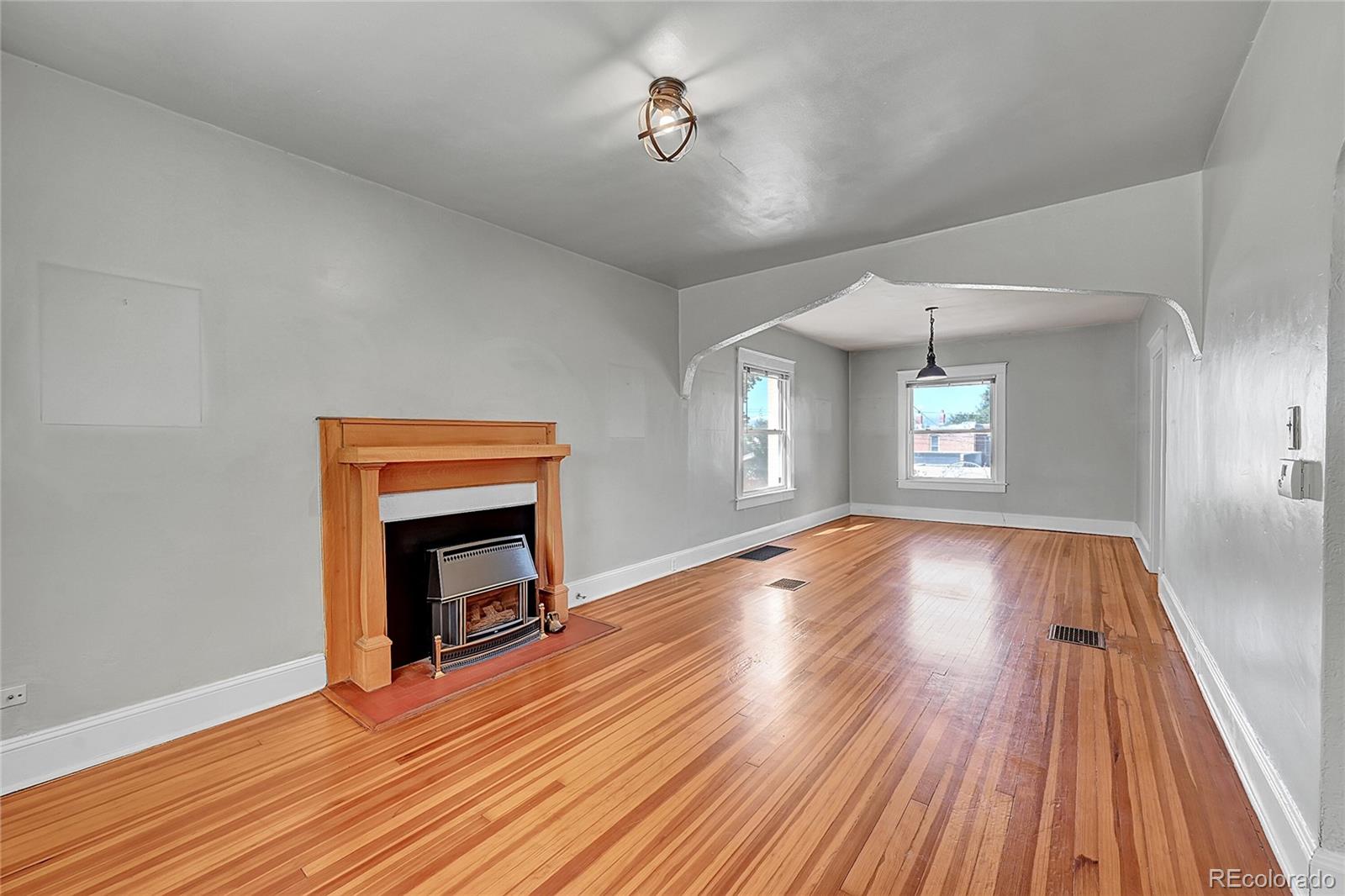 MLS Image #5 for 281 s clarkson street,denver, Colorado