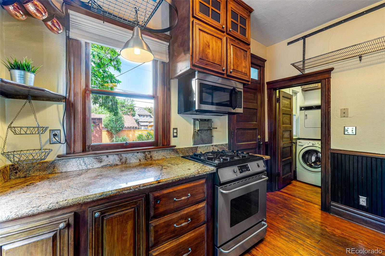 MLS Image #17 for 461 s grant street,denver, Colorado