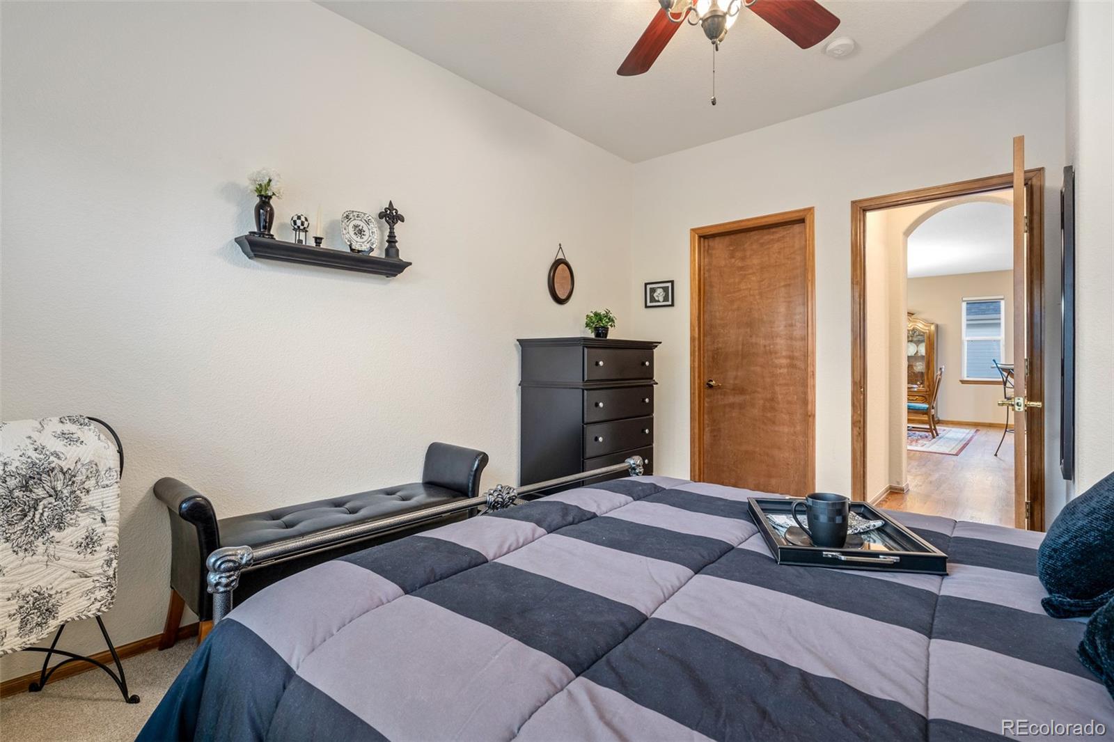 MLS Image #24 for 22836 e long drive,aurora, Colorado