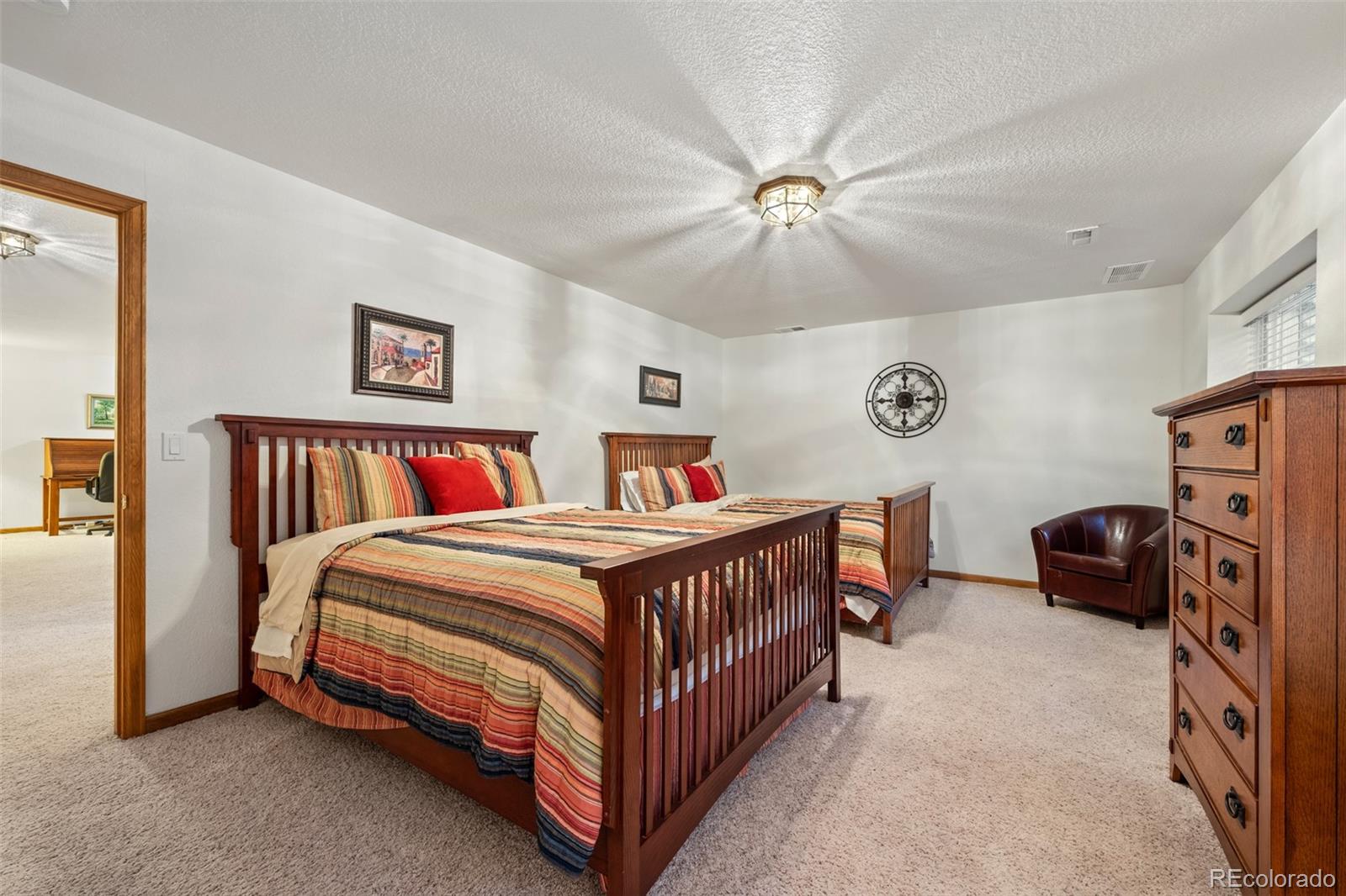 MLS Image #33 for 22836 e long drive,aurora, Colorado