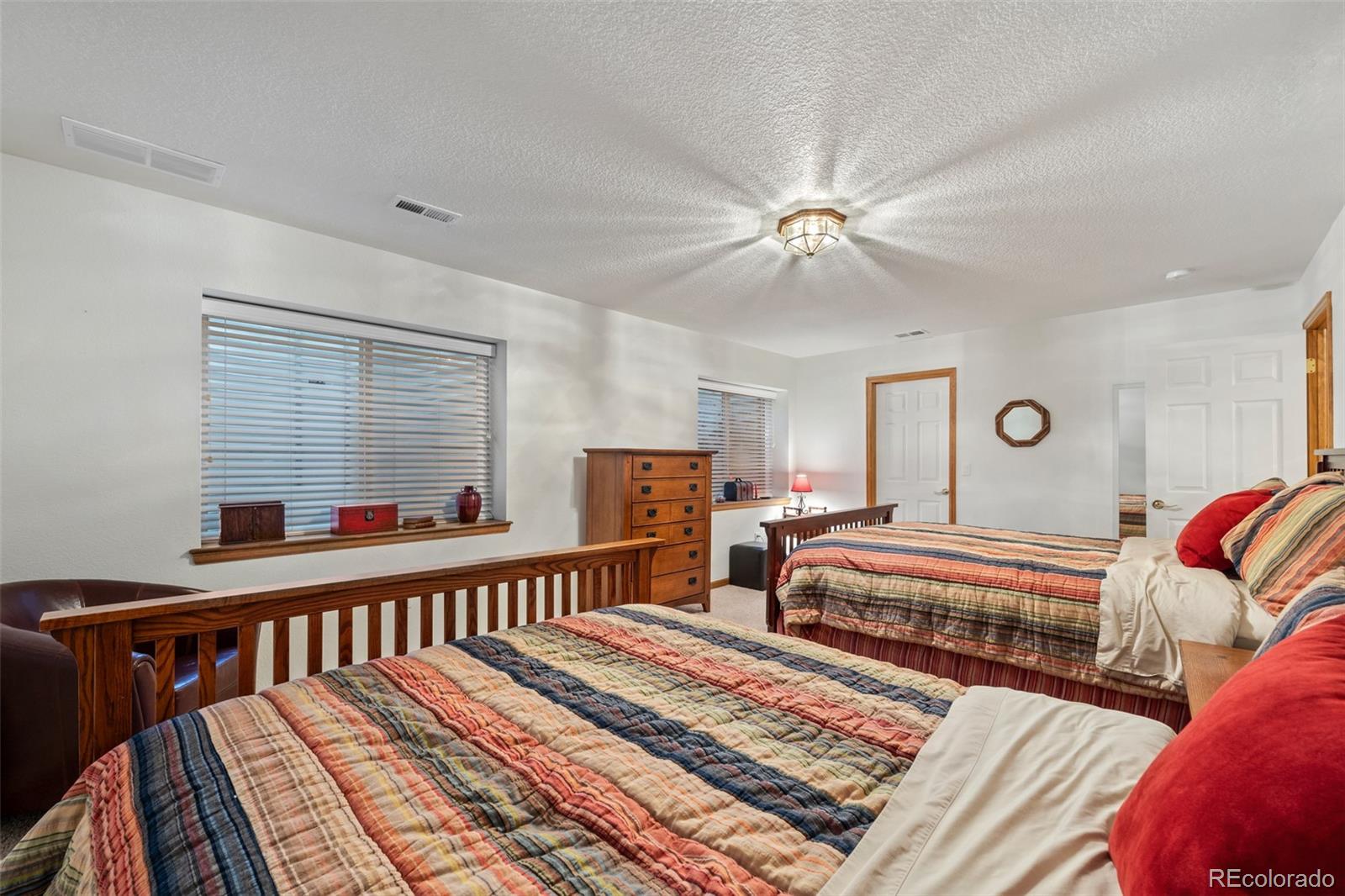 MLS Image #34 for 22836 e long drive,aurora, Colorado