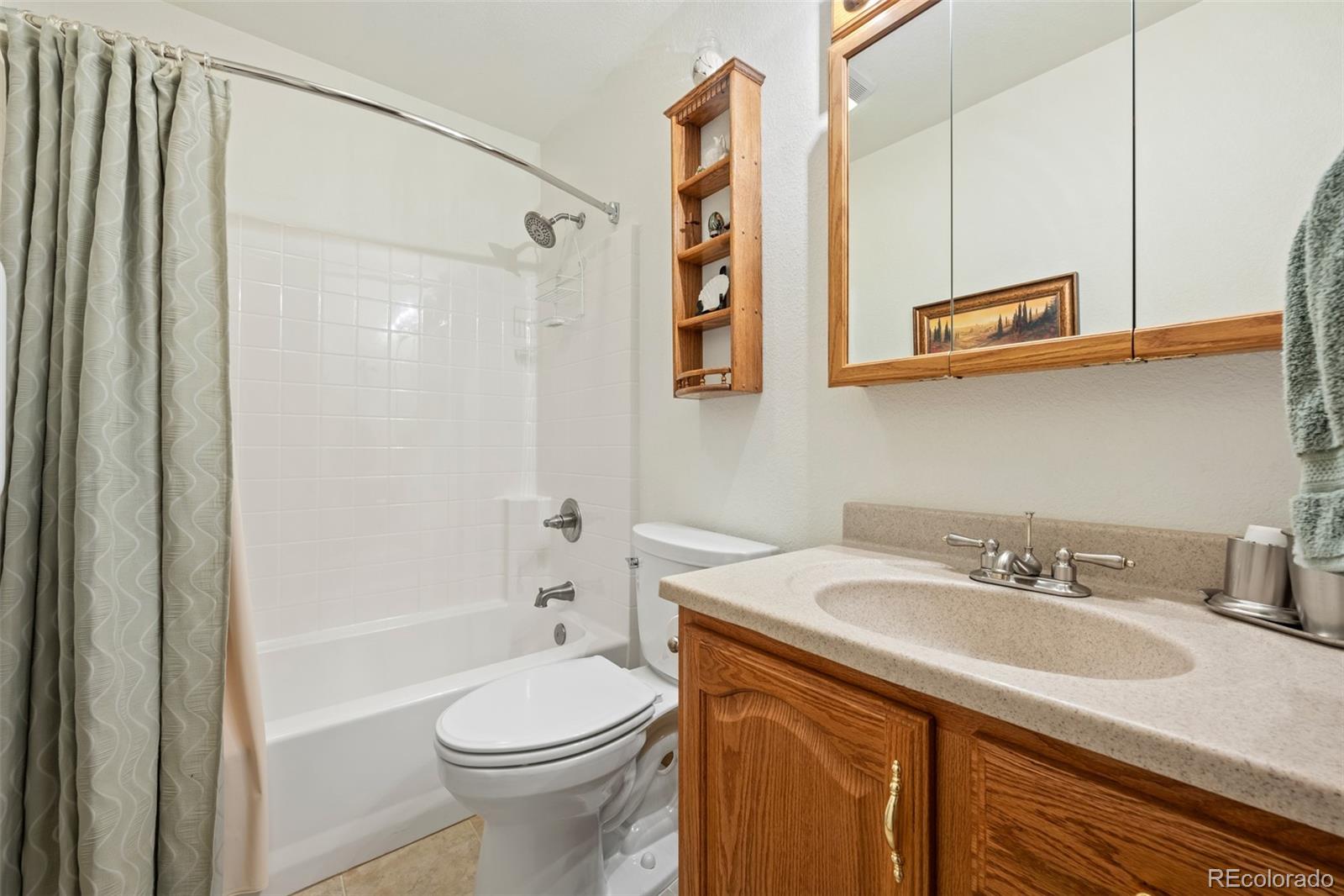 MLS Image #35 for 22836 e long drive,aurora, Colorado