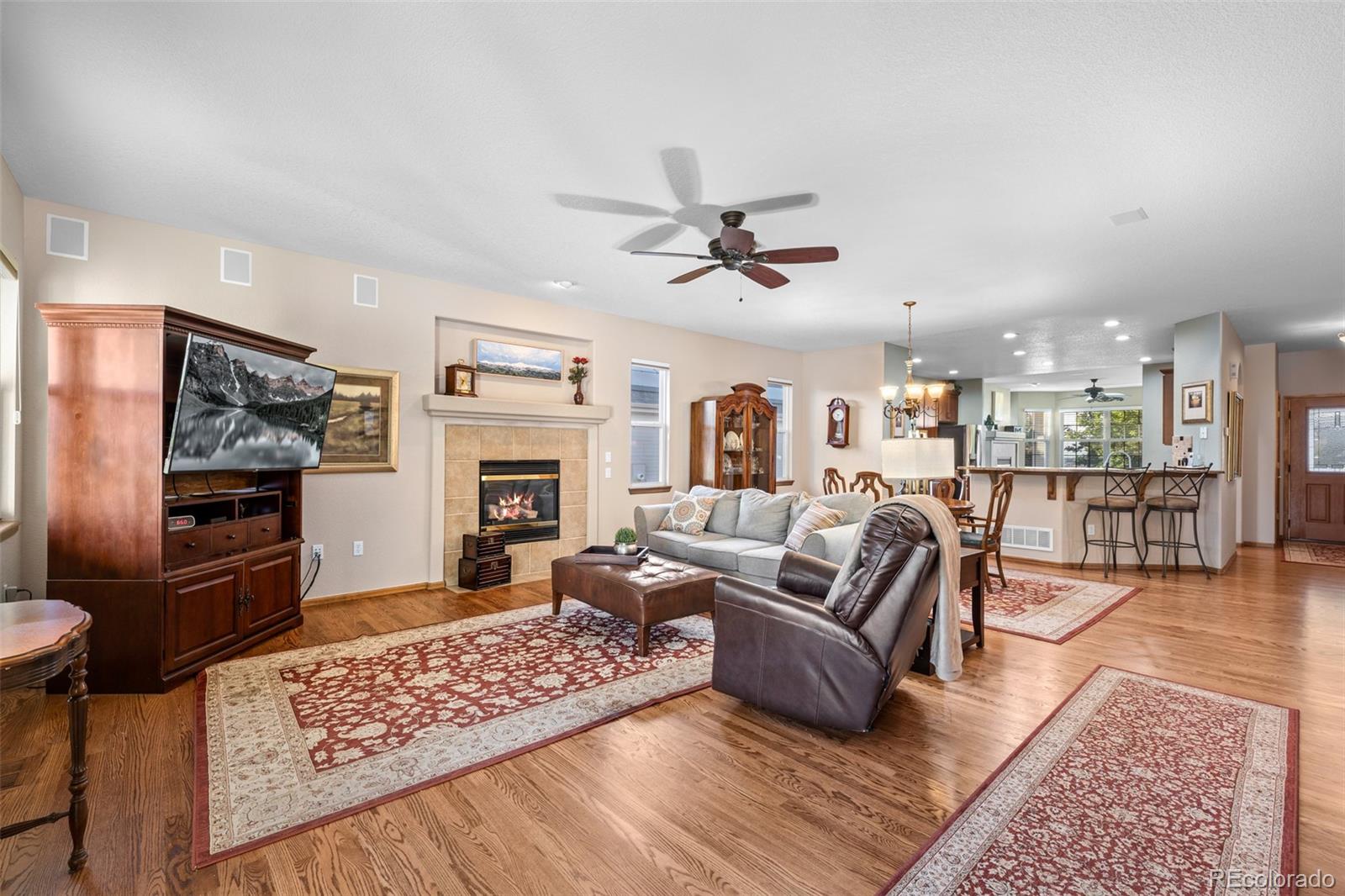 MLS Image #5 for 22836 e long drive,aurora, Colorado