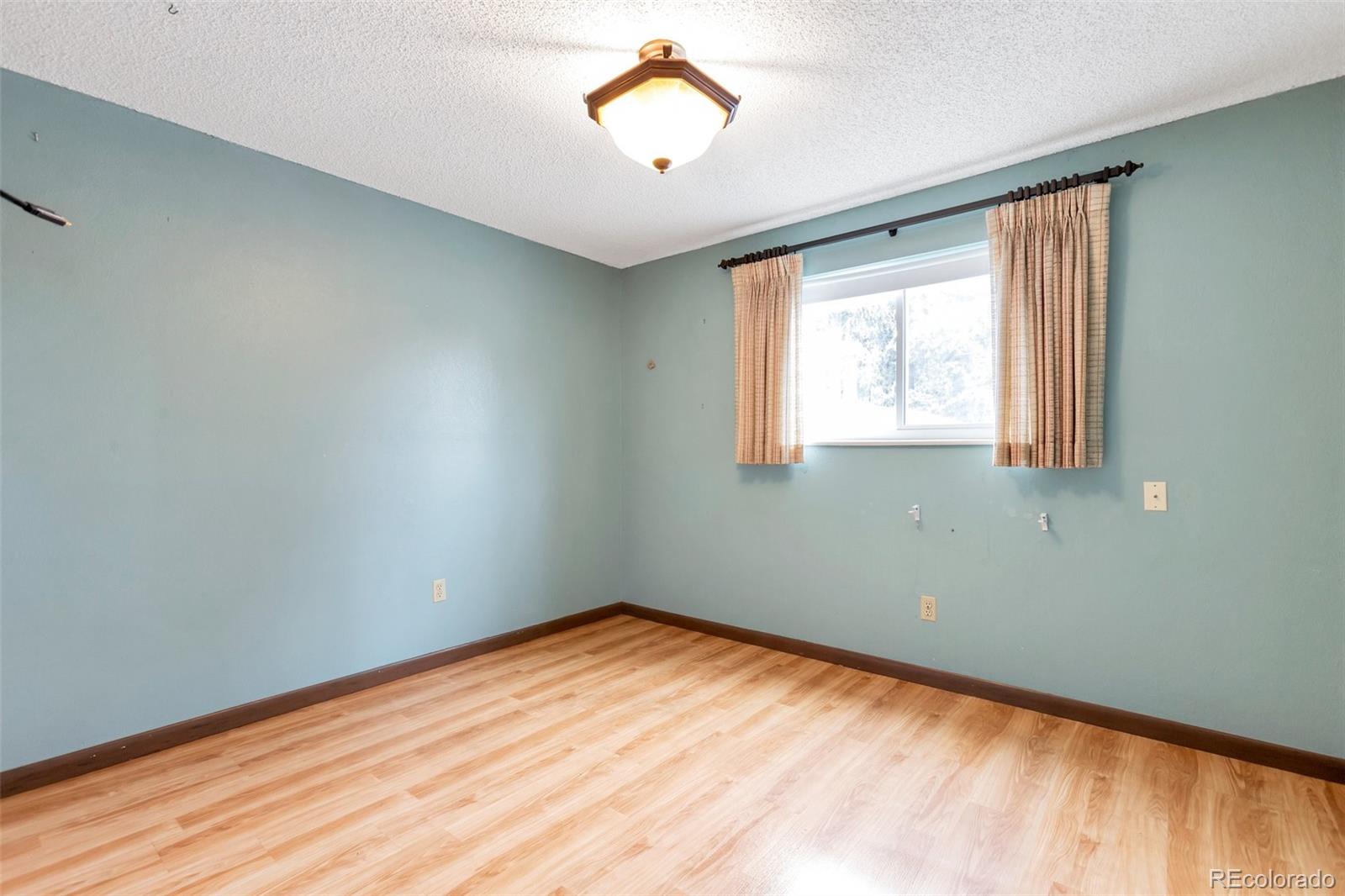 MLS Image #14 for 1105 w 112th avenue,denver, Colorado