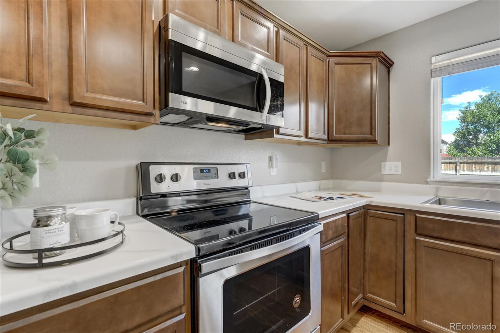 MLS Image #8 for 6565  alliance loop,colorado springs, Colorado