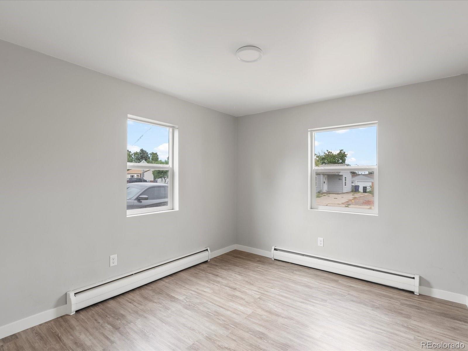 MLS Image #22 for 4835  shoshone street,denver, Colorado