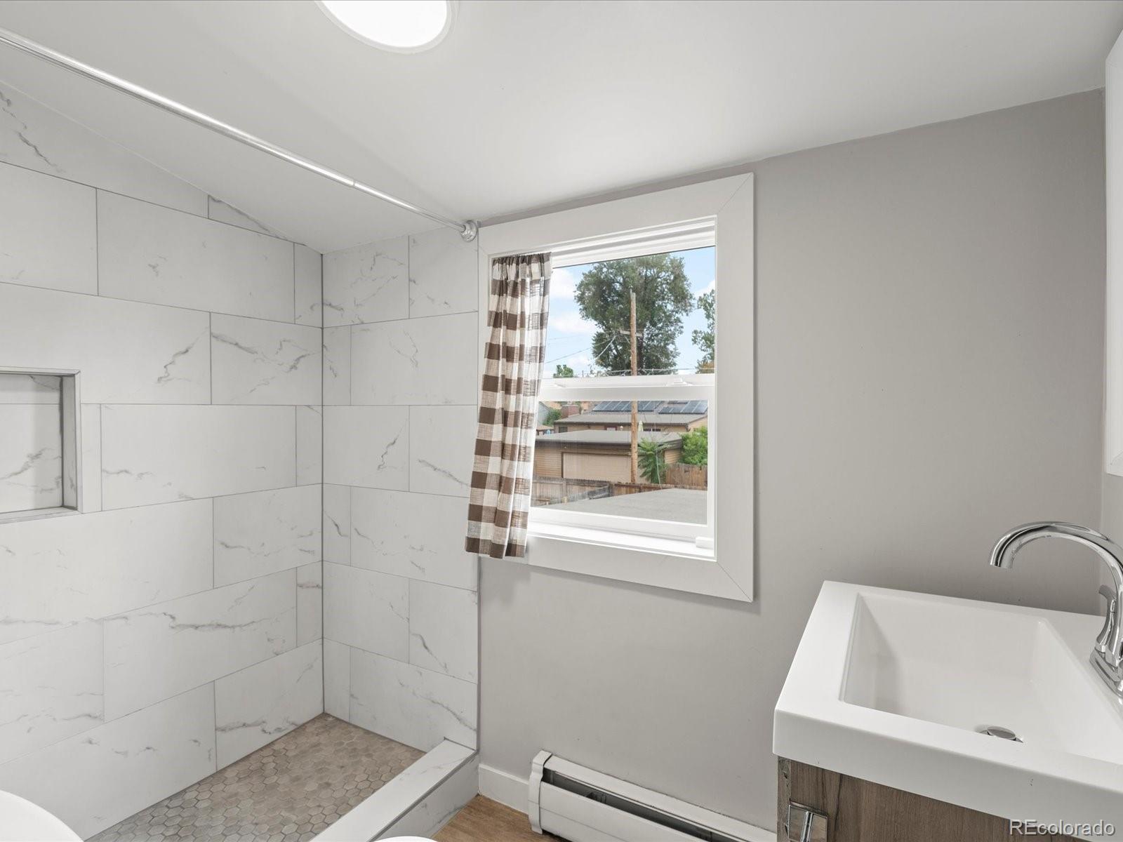 MLS Image #29 for 4835  shoshone street,denver, Colorado