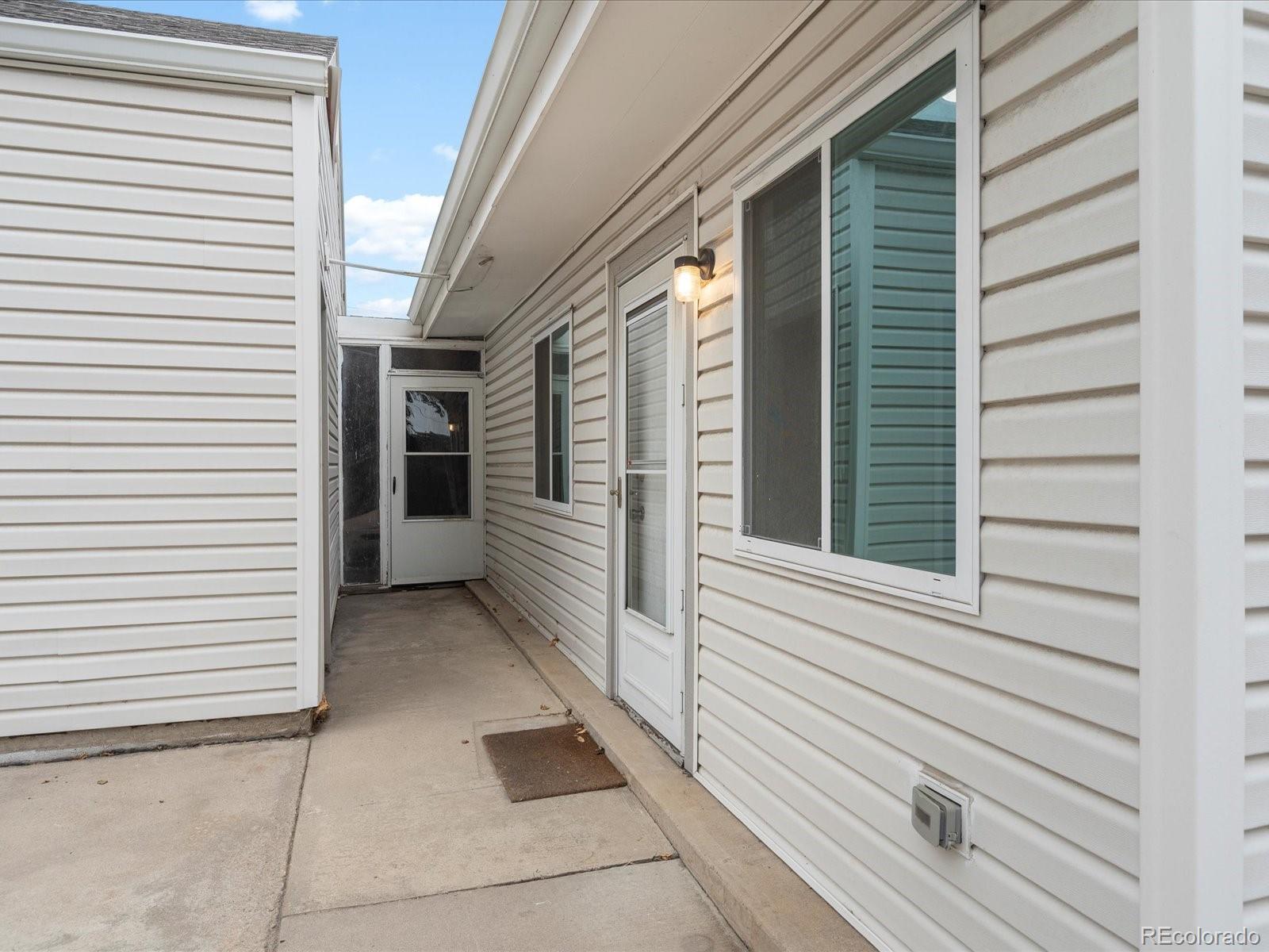 MLS Image #35 for 4835  shoshone street,denver, Colorado