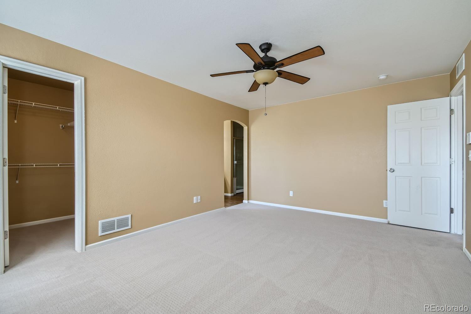 MLS Image #13 for 5510  killarney street,denver, Colorado