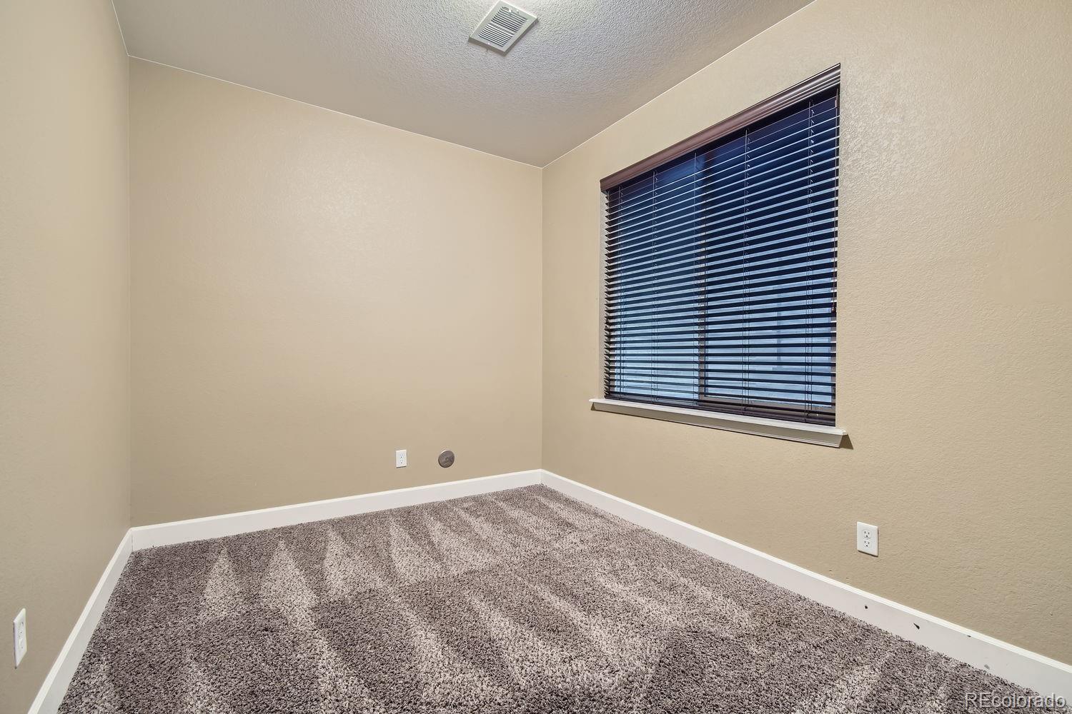 MLS Image #21 for 5510  killarney street,denver, Colorado