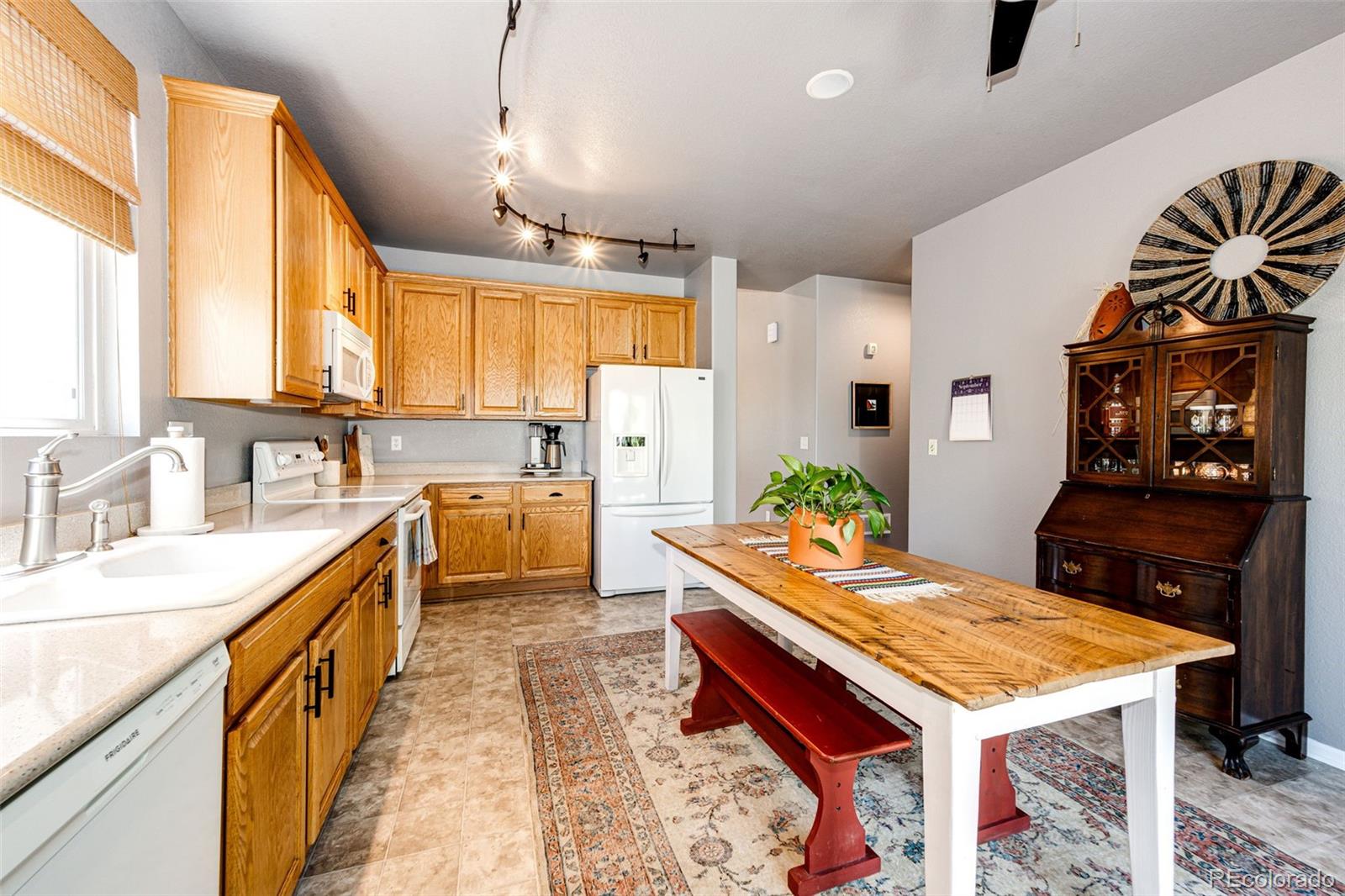 MLS Image #12 for 24737 e wyoming place,aurora, Colorado