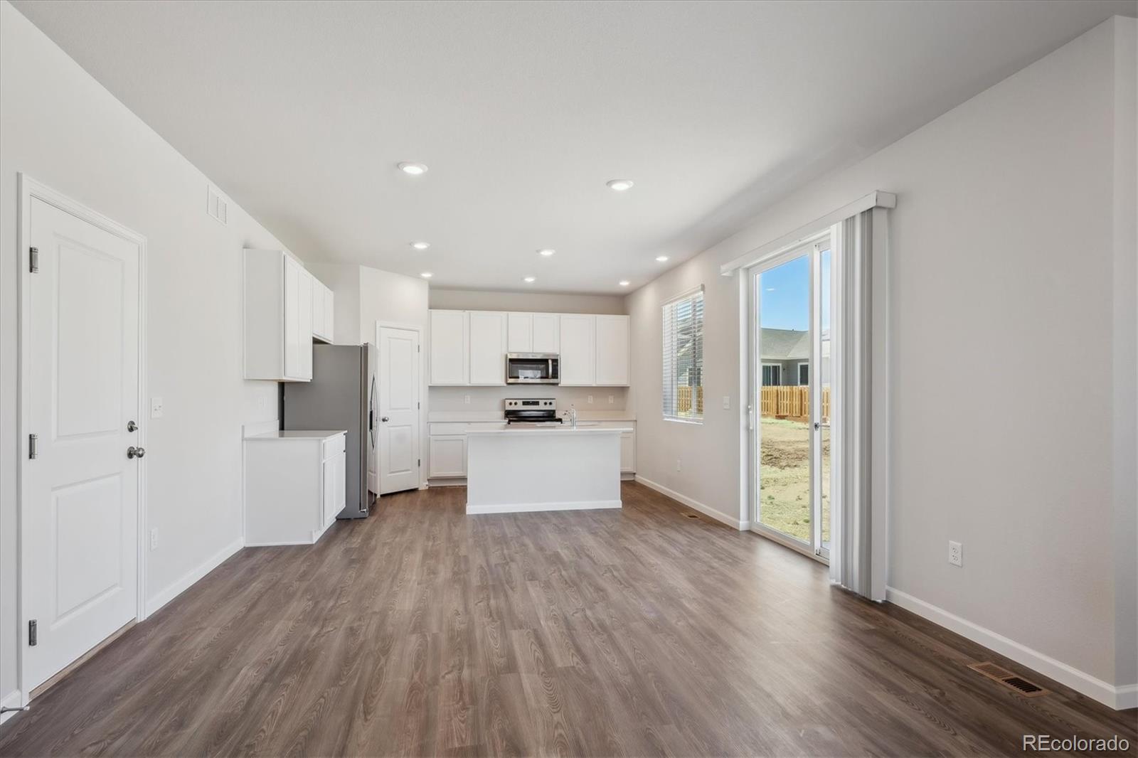 MLS Image #9 for 10065  quari court,commerce city, Colorado