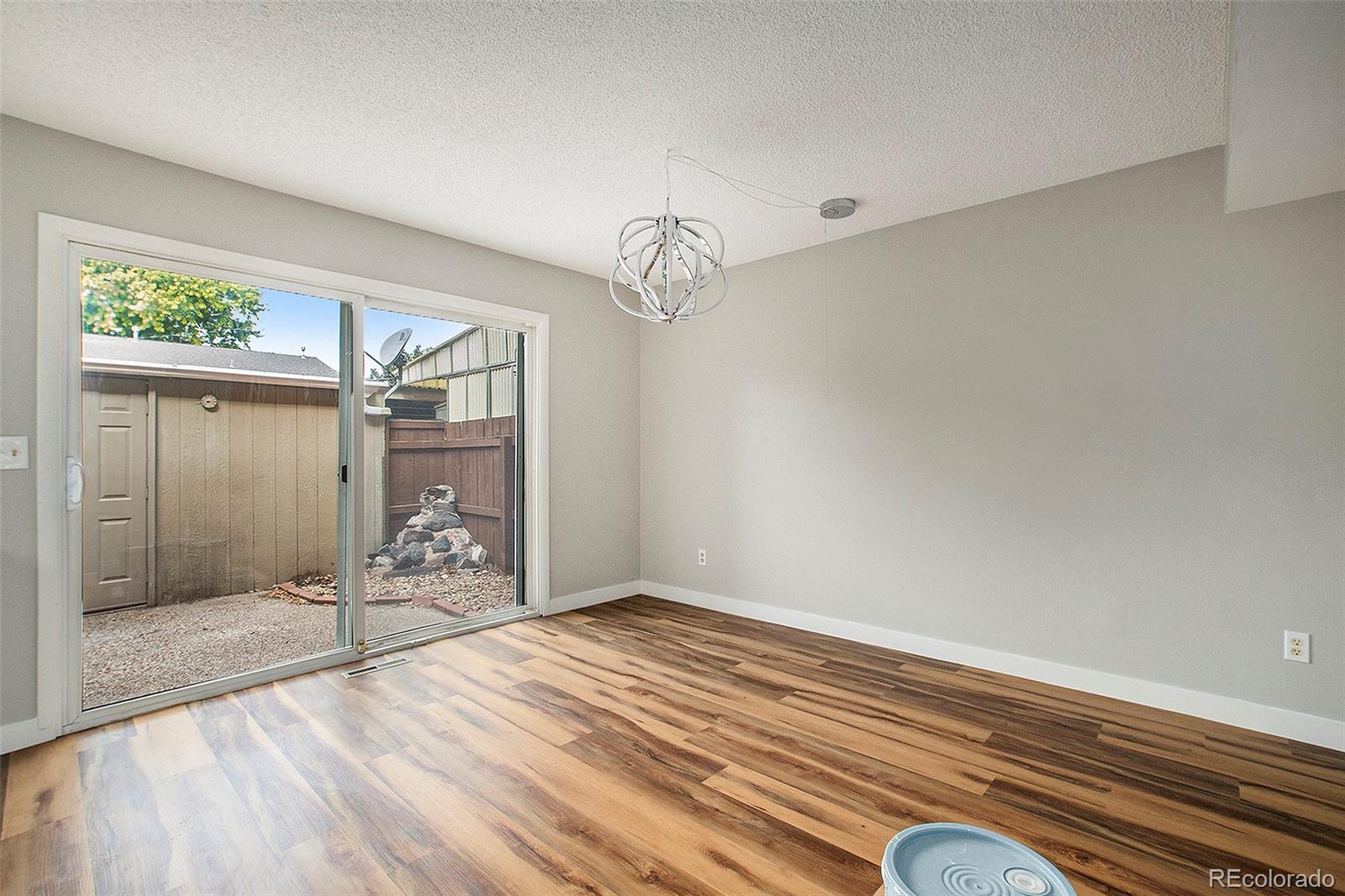 MLS Image #5 for 9004 e mansfield avenue,denver, Colorado