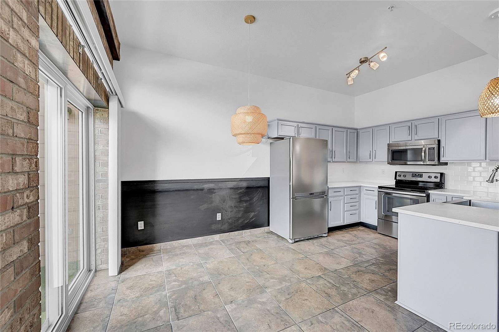 MLS Image #8 for 7931 w 55th avenue,arvada, Colorado