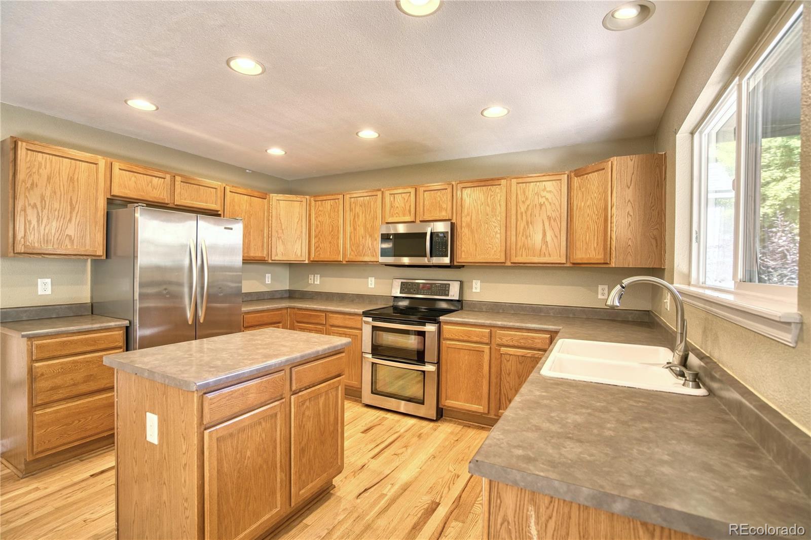 MLS Image #12 for 1418  red mountain drive,longmont, Colorado