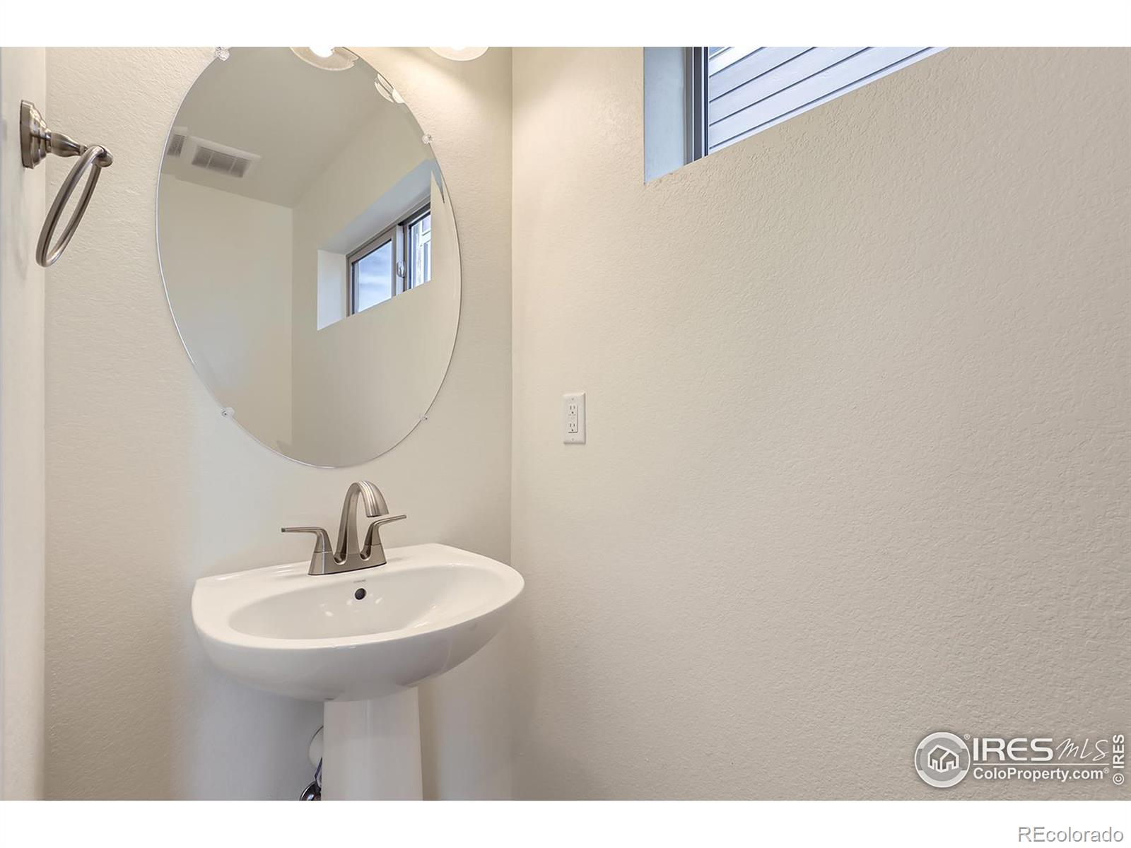 MLS Image #19 for 10231 e 62nd place,denver, Colorado